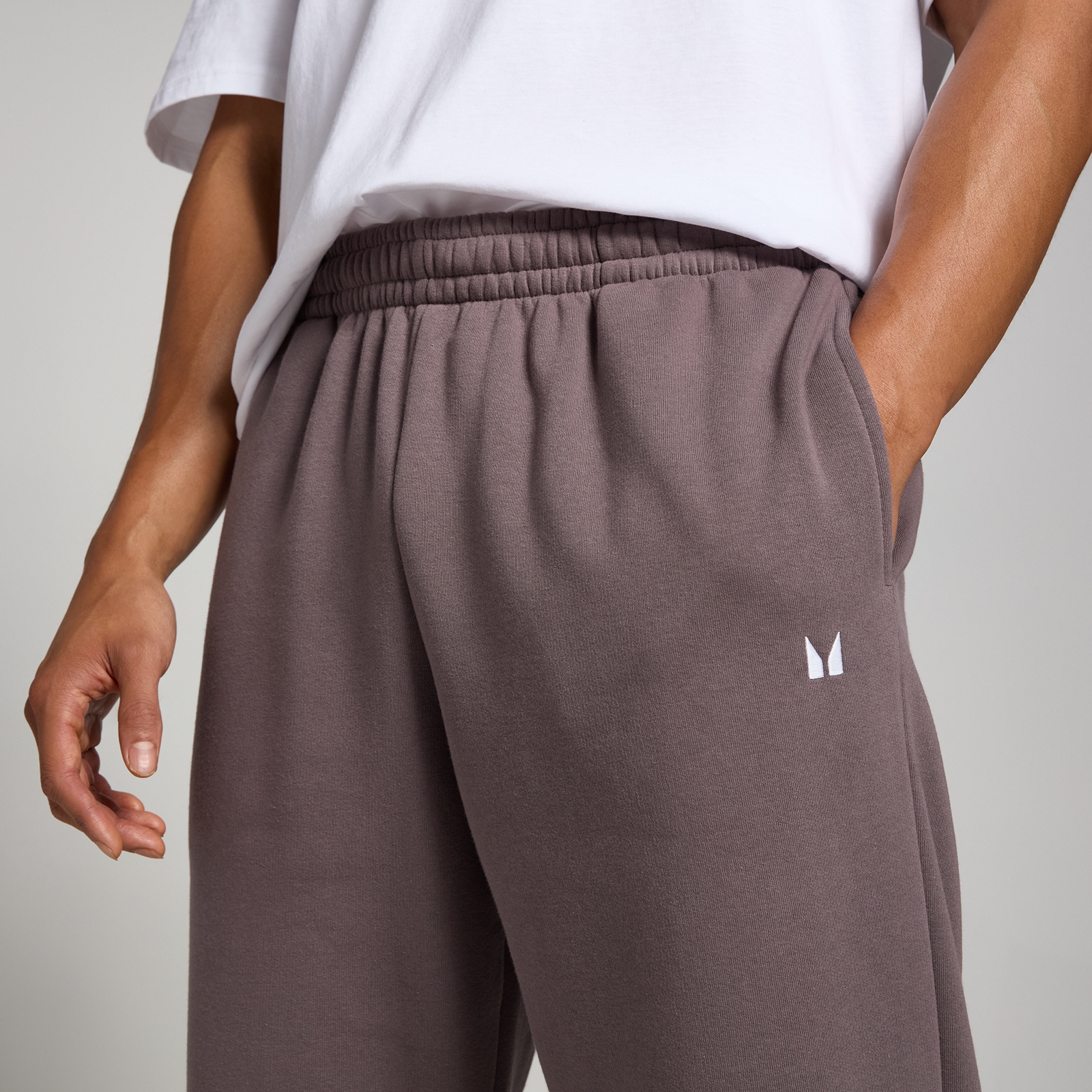 Thumbnail - MP Herren Rest Day Oversized Jogginghose – Mokka - M