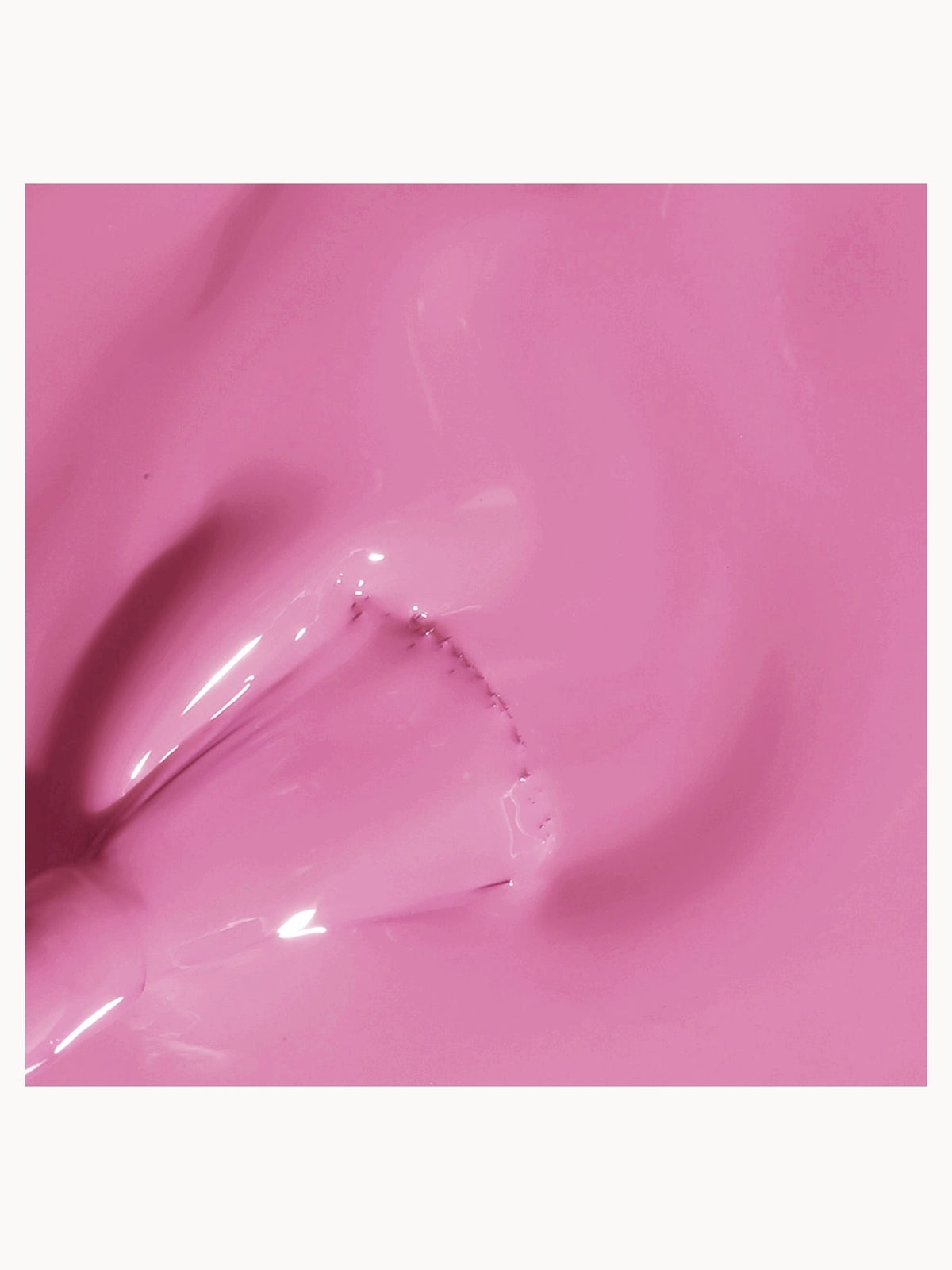 nails inc. Topless Miley 14ml 4