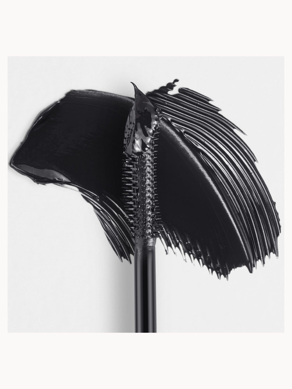 RevitaLash Length Define Tubing Mascara (0.17 fl oz) 2