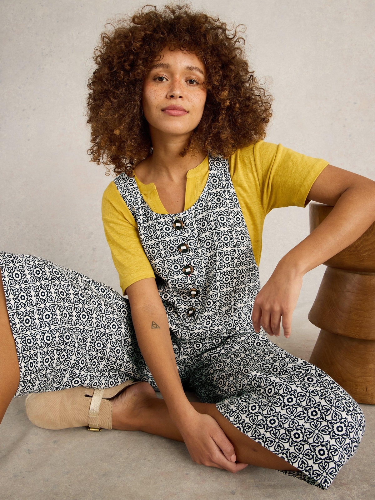 Latzhose Viola aus Leinen - 48/R