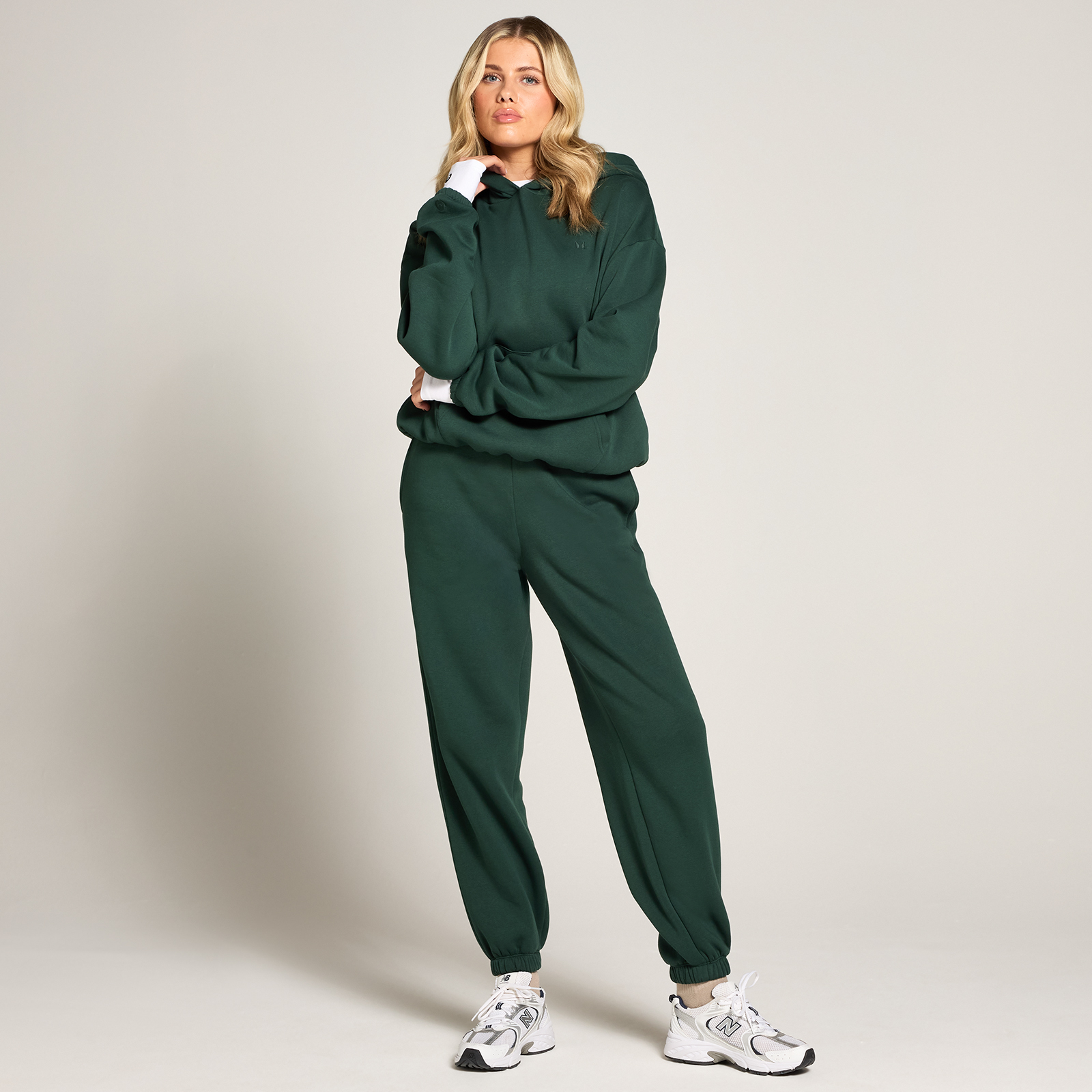 Thumbnail - MP X Tatiana Ultra Oversized-Jogginghose – Dunkelgrün - S