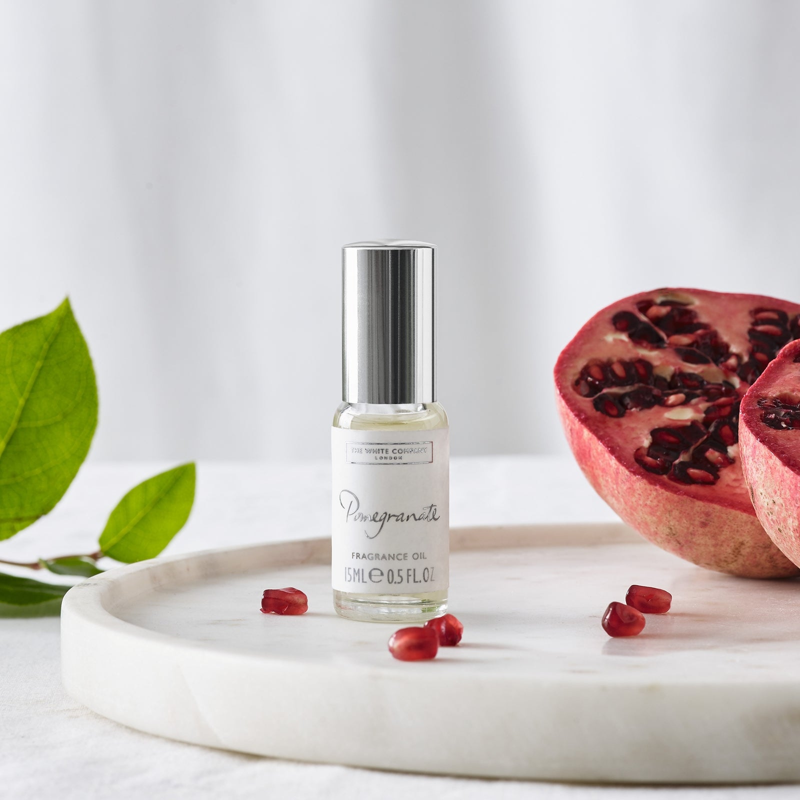 The White Company Pomegranate Fragrance Oil 15ml 3