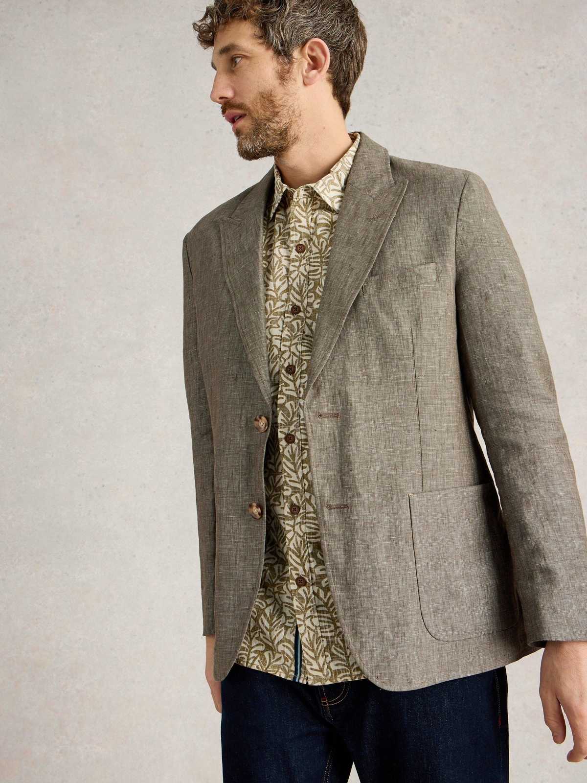 Leinensakko mit Spitzkragen - 44