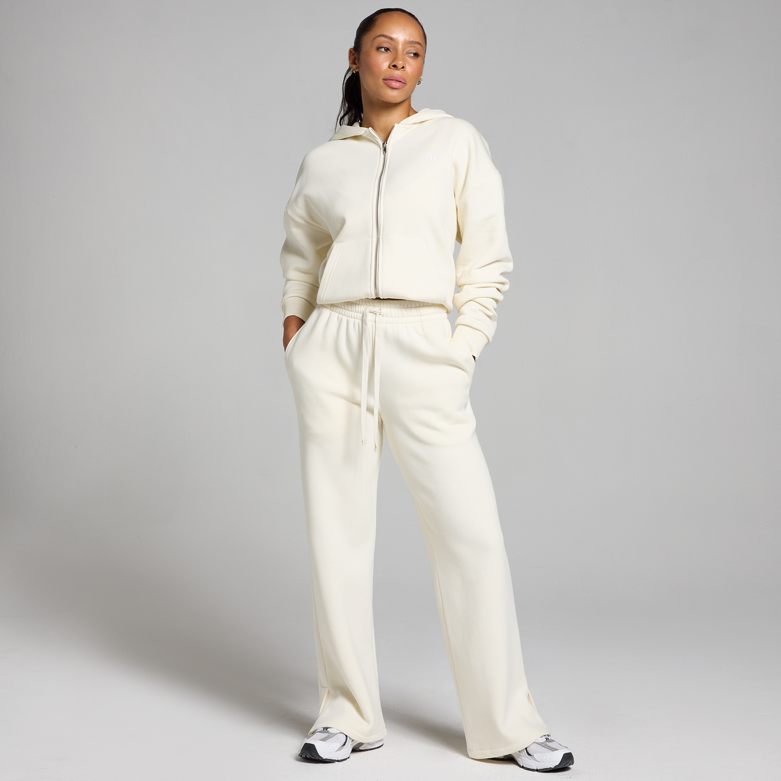 Thumbnail - MP Damen Basics Jogginghose mit Geradem Bein – Helles Cremeweiß - S