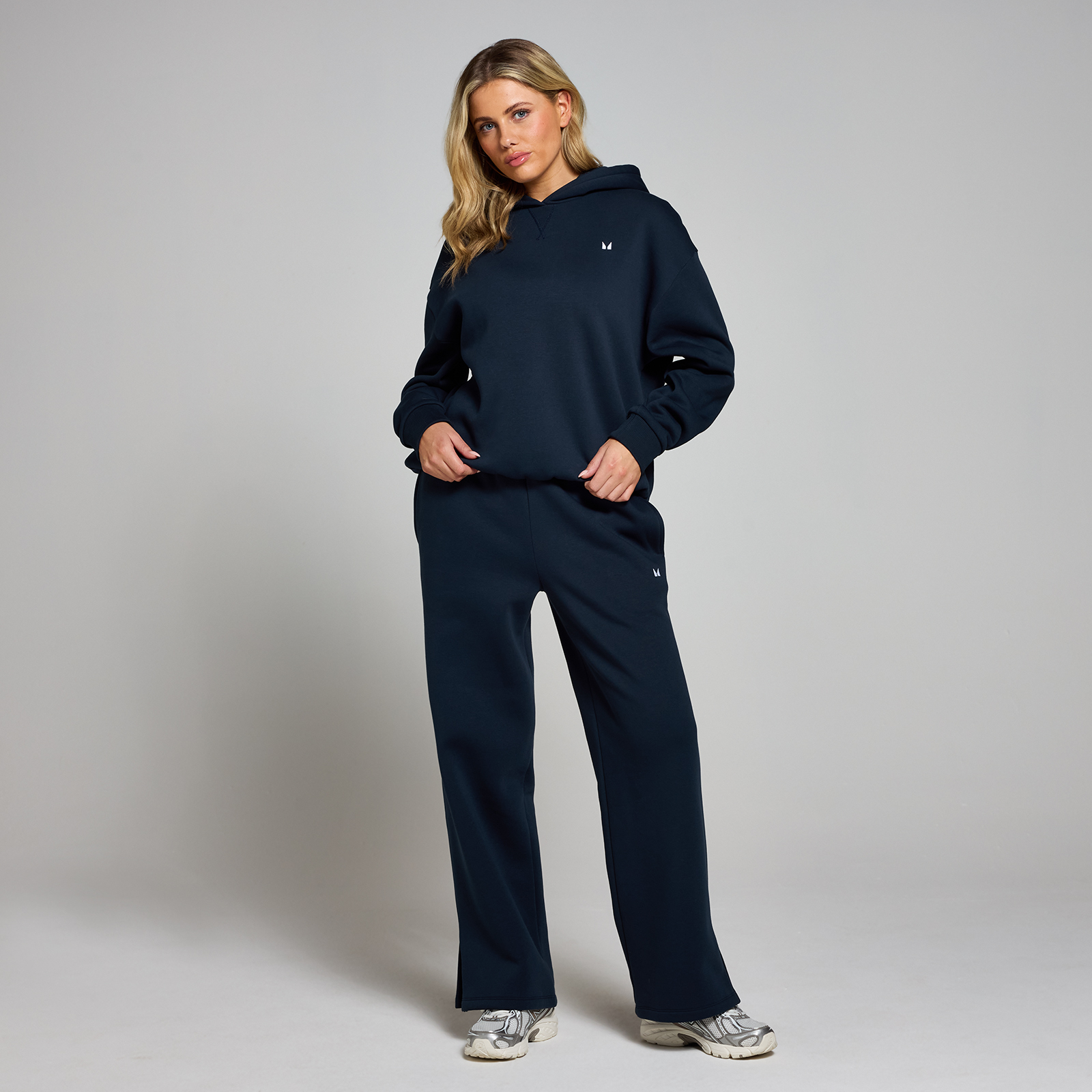Thumbnail - MP Damen Basics Oversize-Kapuzenpulli – Dunkles Saphirblau - M