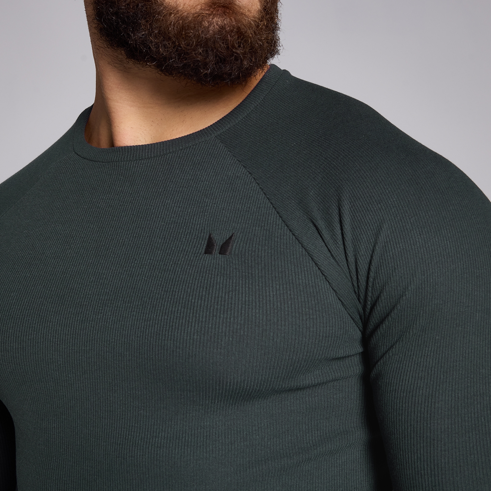 Thumbnail - MP Herren Origin geripptes langärmeliges Shirt in Muskelpassform – Verwaschenes Schwarz - M