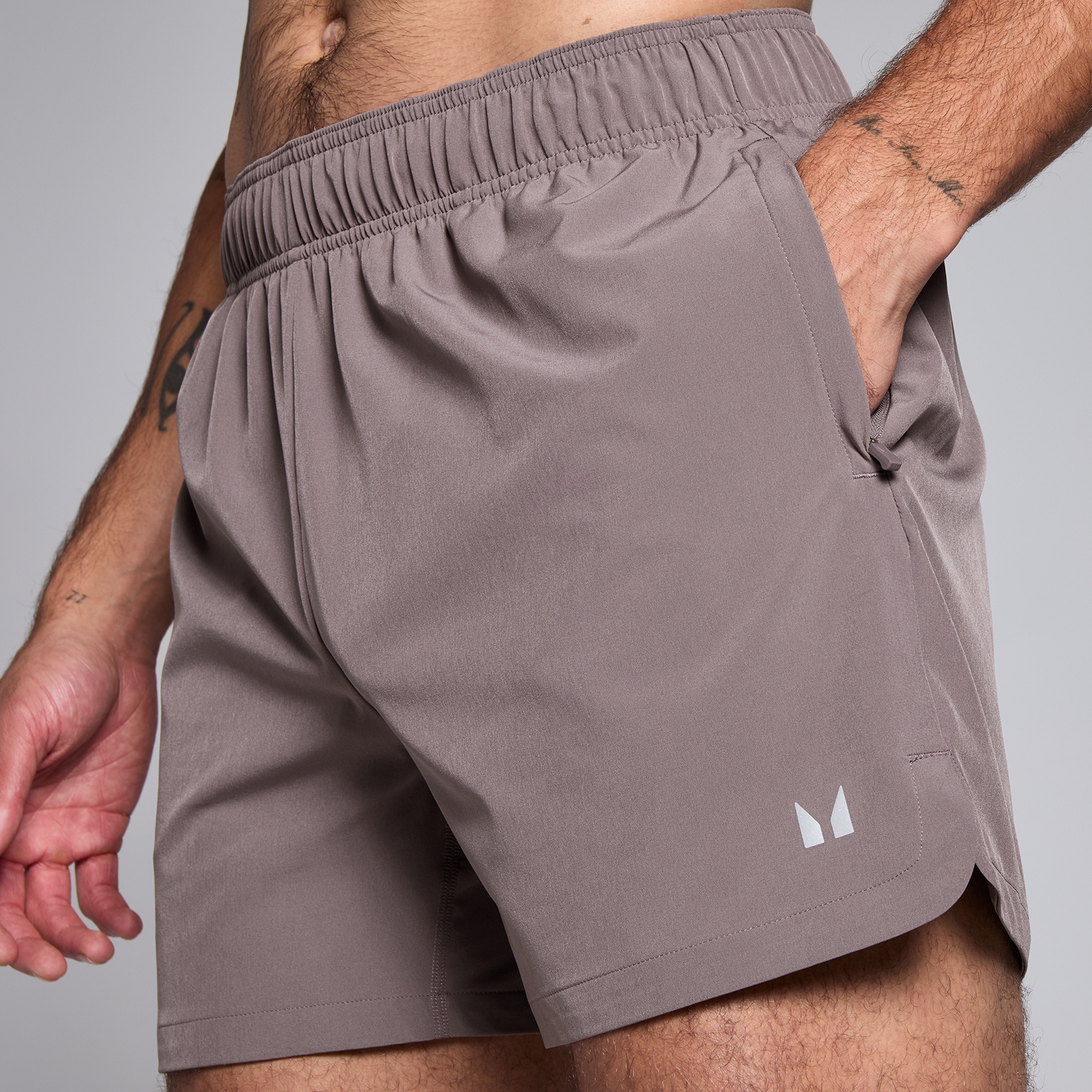 Thumbnail - MP Herren Gewebte Training Shorts, 13 cm – Mokka - S