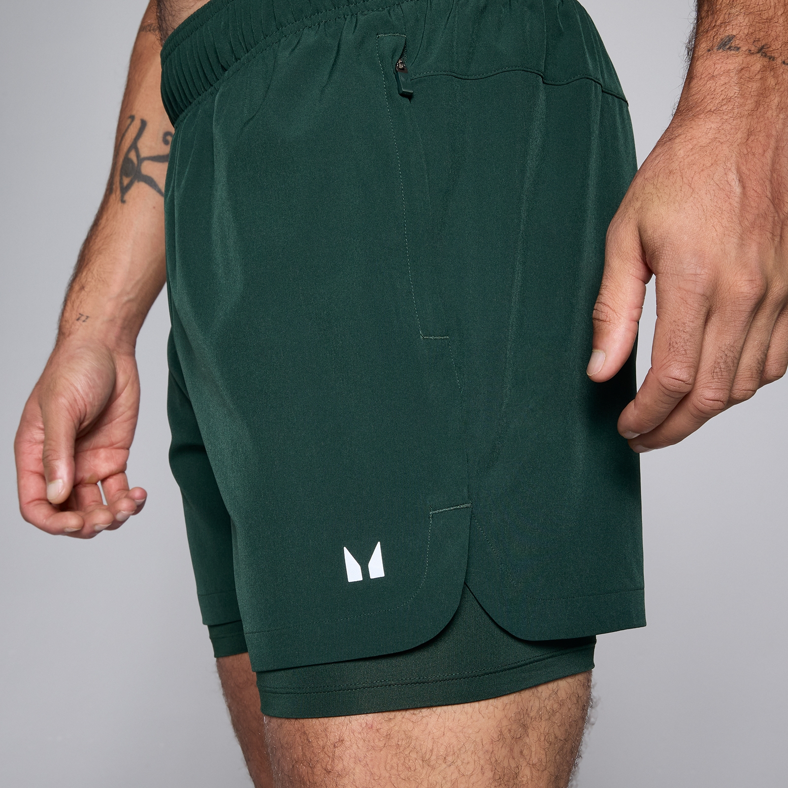 Thumbnail - MP Herren 13 cm 2-in-1 Training Shorts – Dunkles Smaragdgrün - XS