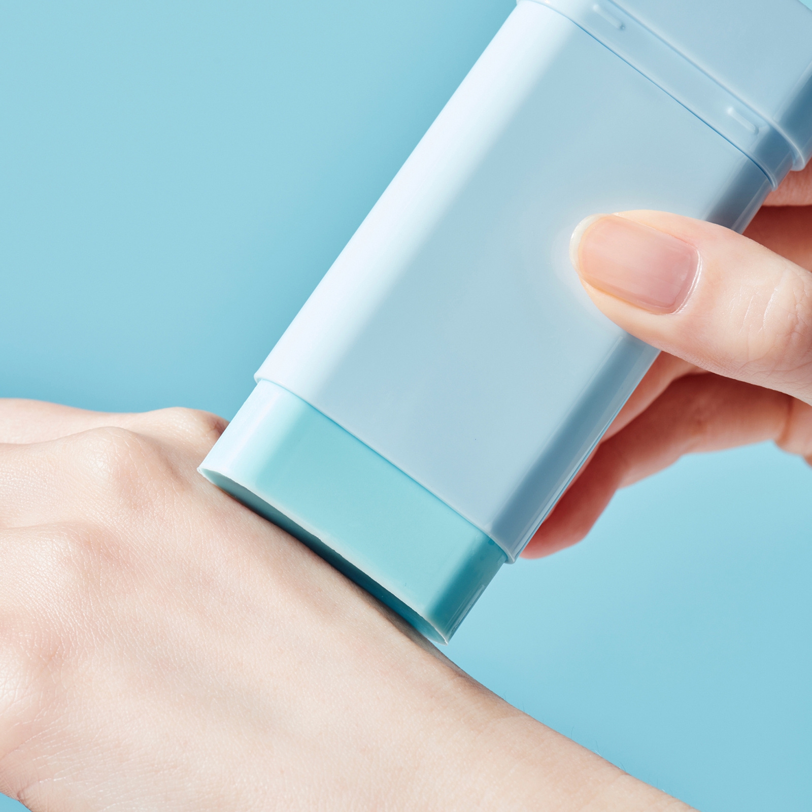 Thumbnail - TOCOBO Cotton Soft Sun Stick SPF50+ Pa+++ 19g