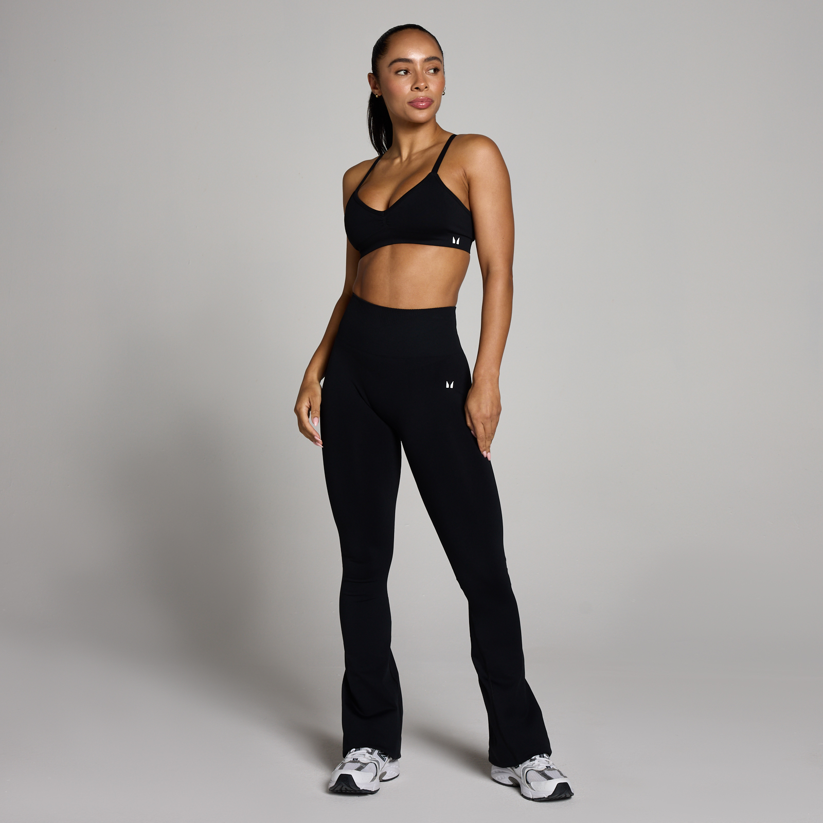 5059883415970 - MP Damen Tempo Nahtlos Geraffter Sport-BH - Schwarz - XS