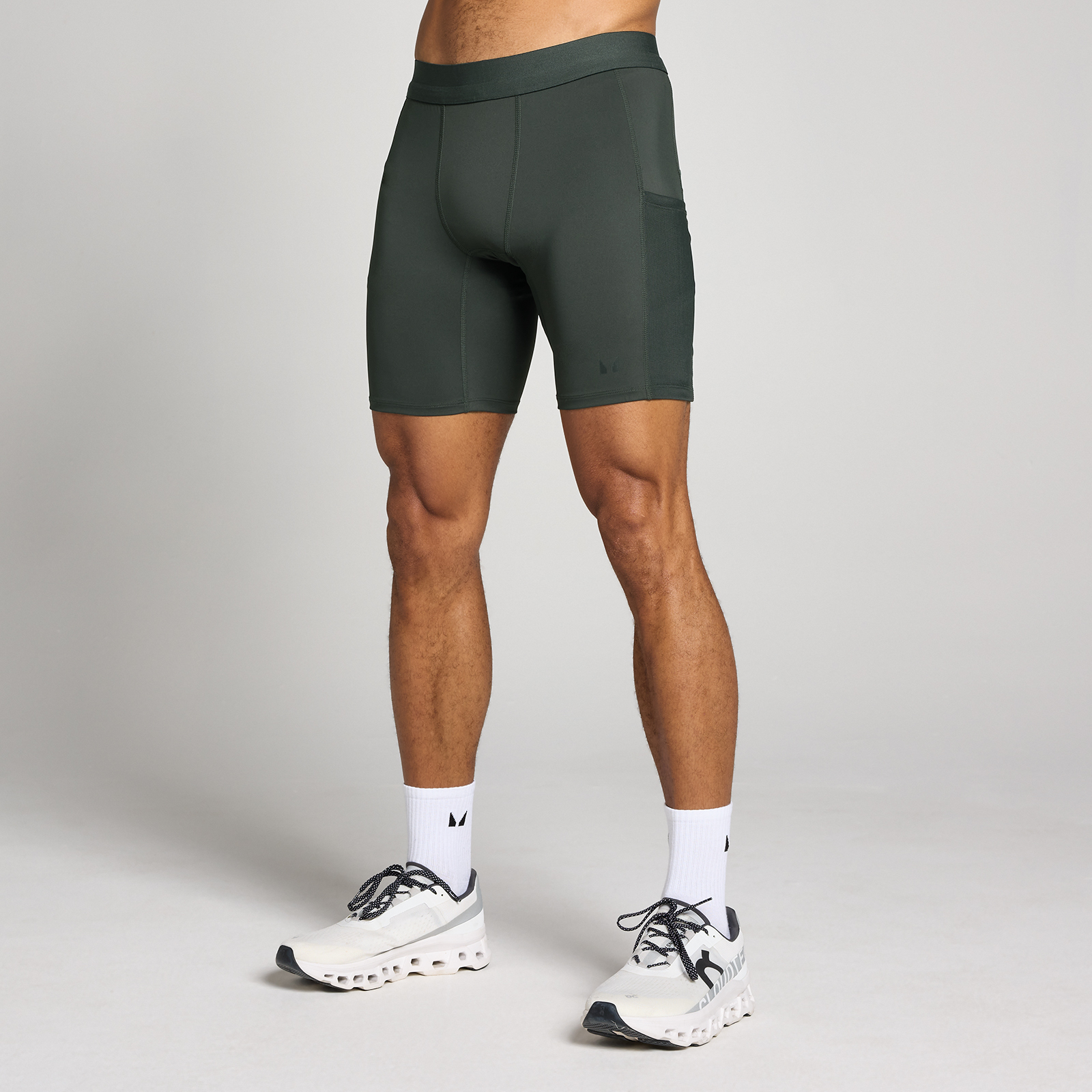 Pantaloncini corti Hybrid con tasche MP uomo - Nero lavato - L