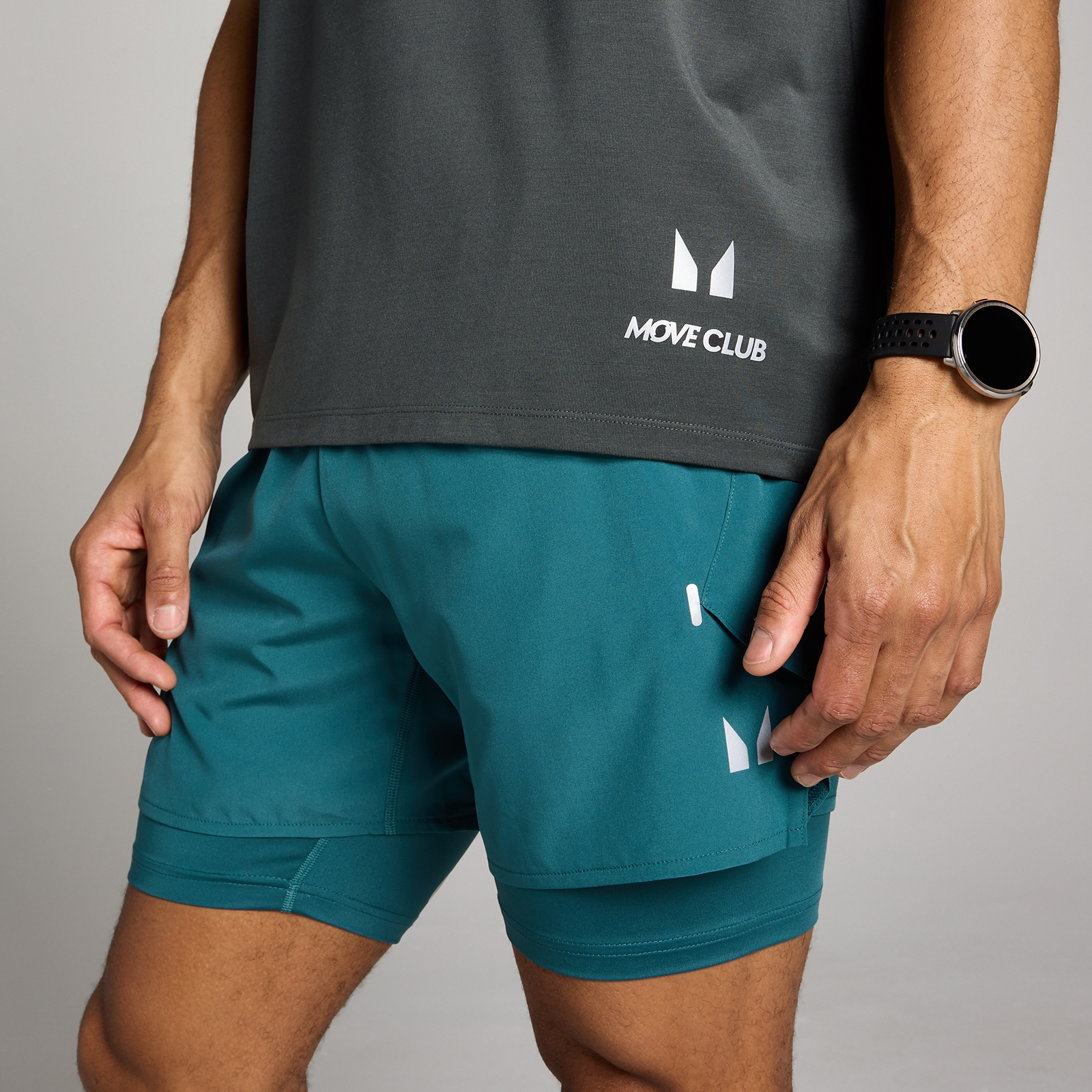 Thumbnail - MP Herren Hybrid Oversized Grafik-T-Shirt - Schwarz Verwaschen - M