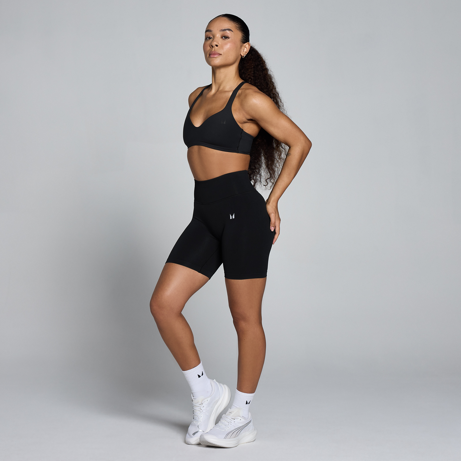 5059883490939 - MP Damen Tempo Mid Rise Nahtlos Shorts - Schwarz - M 5059883490939 - MP Damen Tempo Mid Rise Nahtlos Shorts - Schwarz - M