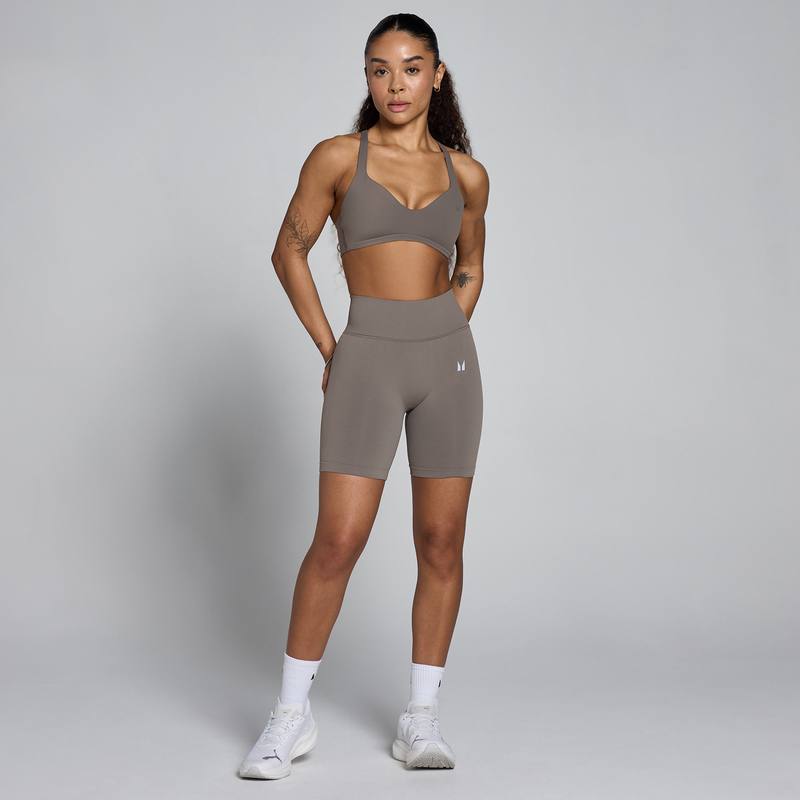 Thumbnail - MP Damen Tempo Hybrid Nahtlos Shorts - Aschgrau - XS