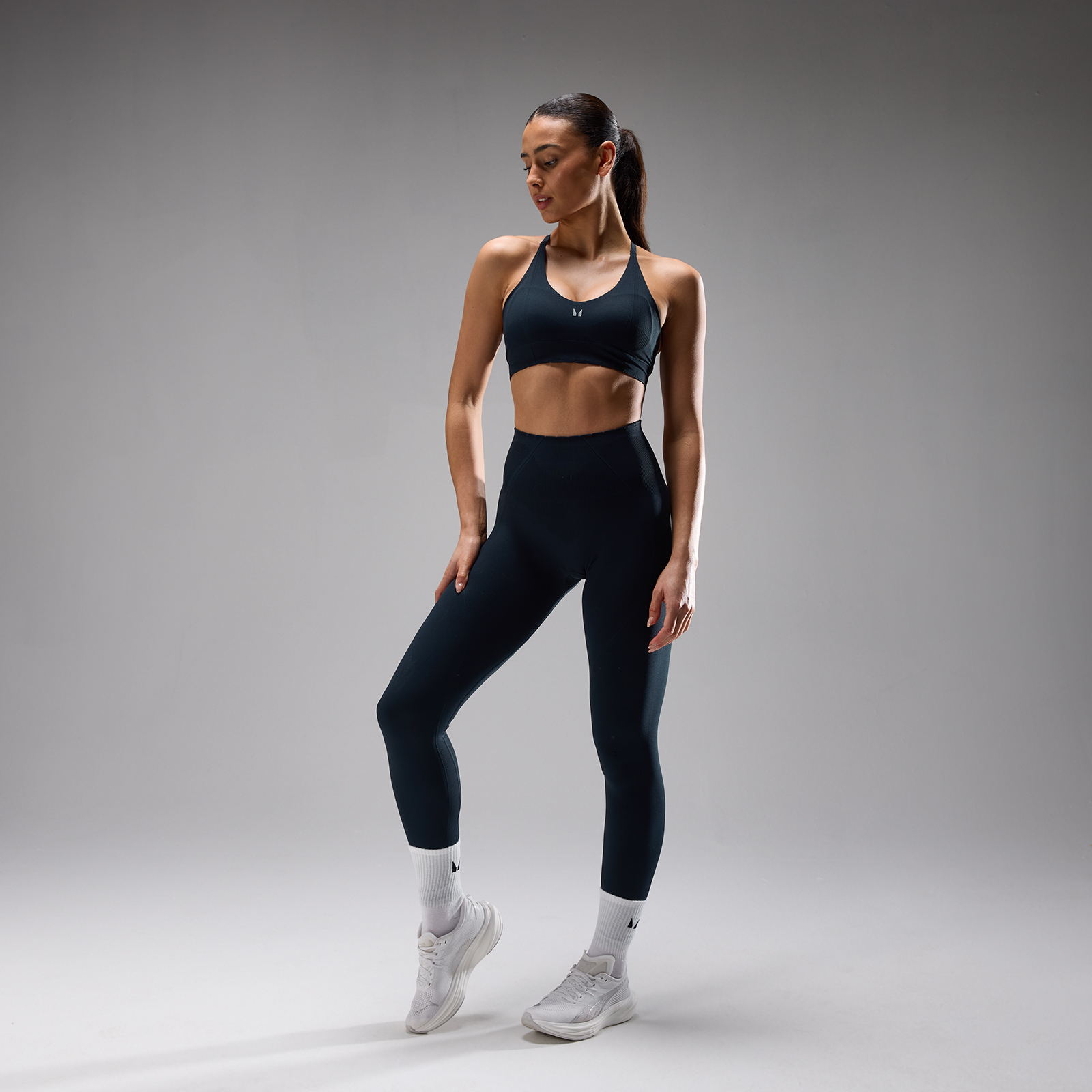 Thumbnail - MP Damen Tempo Ultra Nahtlos Sport-BH - Tiefdunkelblau - XL