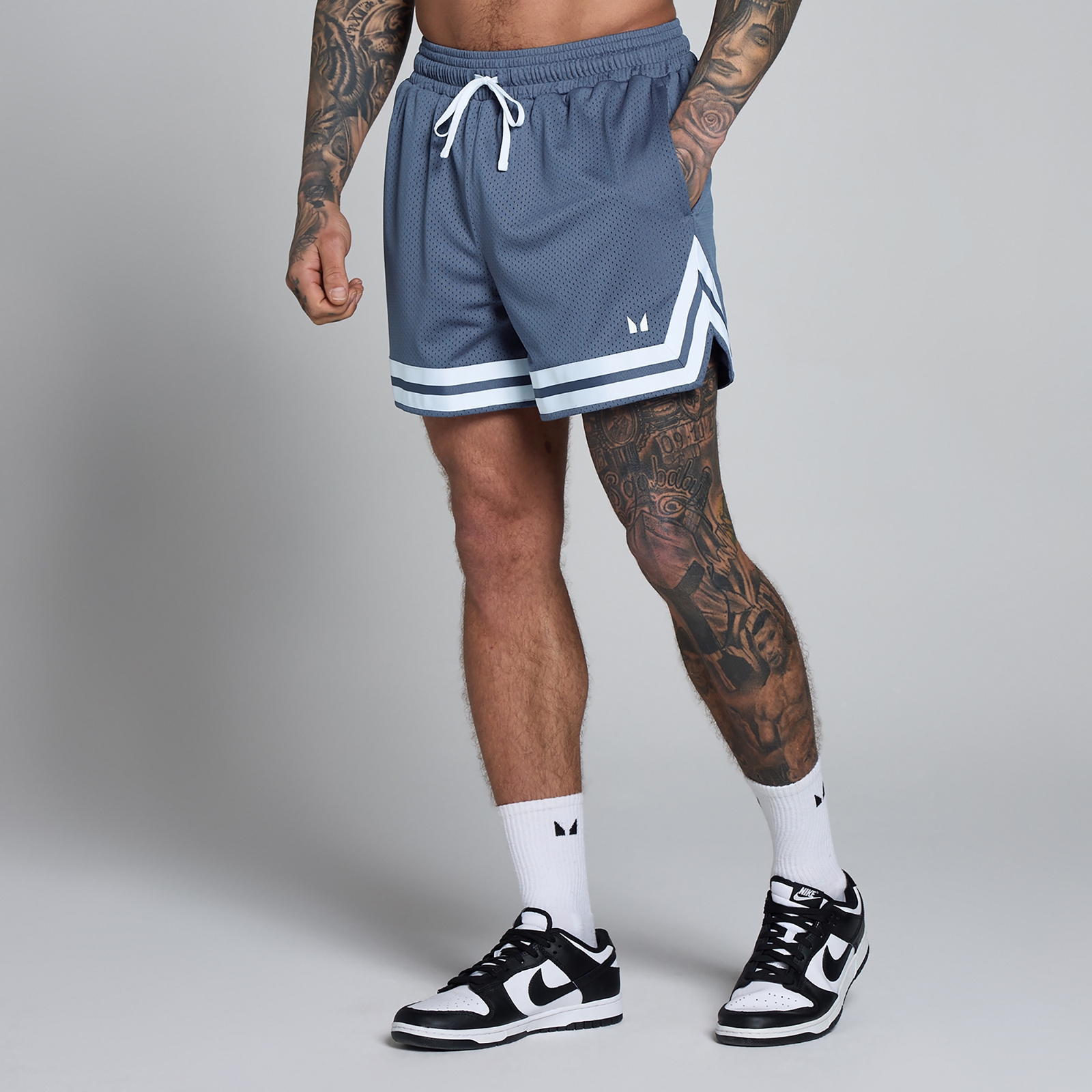 Myprotein UK MyProtein MP Men's Lift 5  Mesh Contrast Tape Short - Charcoal Blue - XS