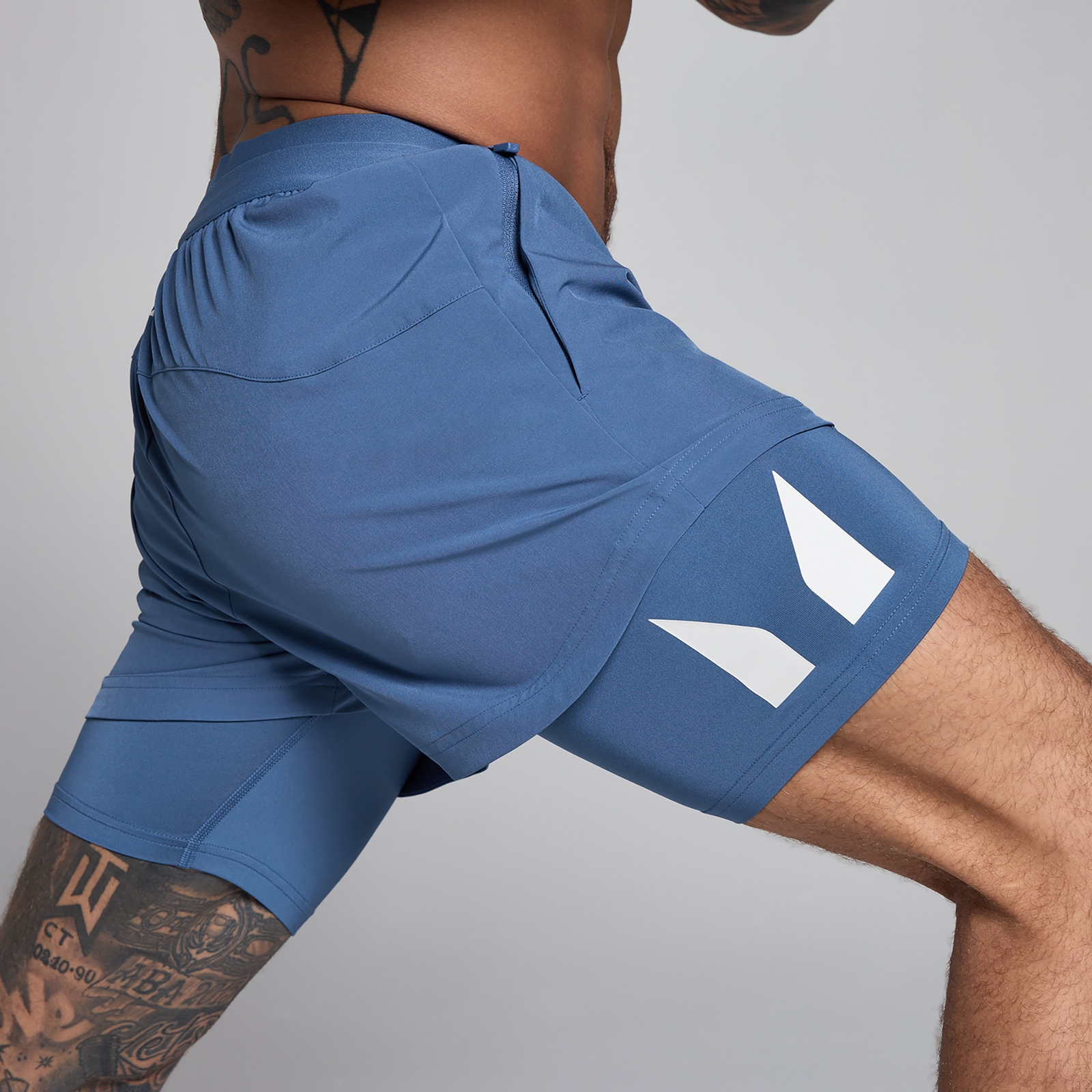 Thumbnail - MP Herren Hybrid 5 2-in-1 Shorts - Schieferblau - S