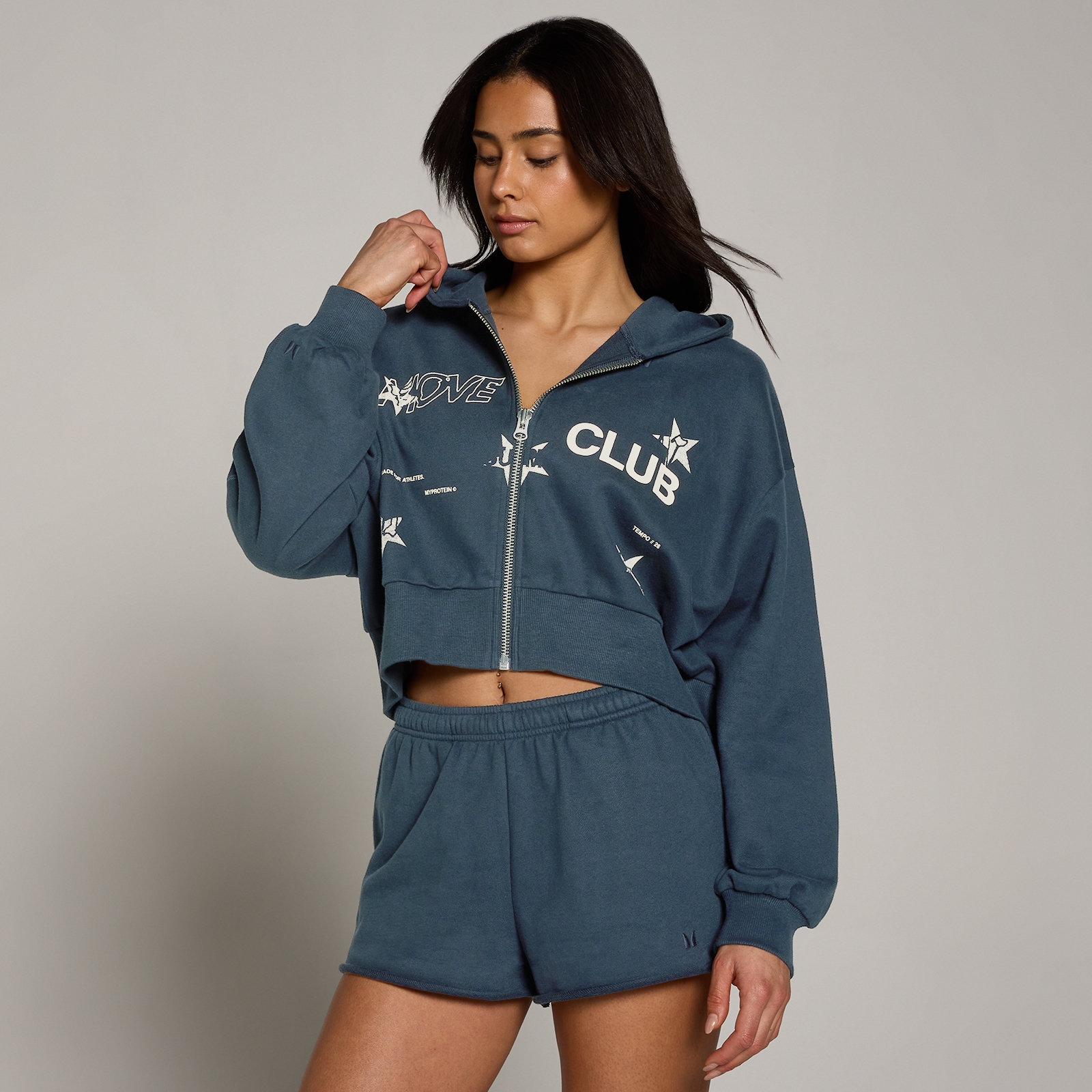 Myprotein UK MyProtein MP Women's Move Club Graphic Lightweight Loopback Zip Through Hoodie - Faded Blue - XS