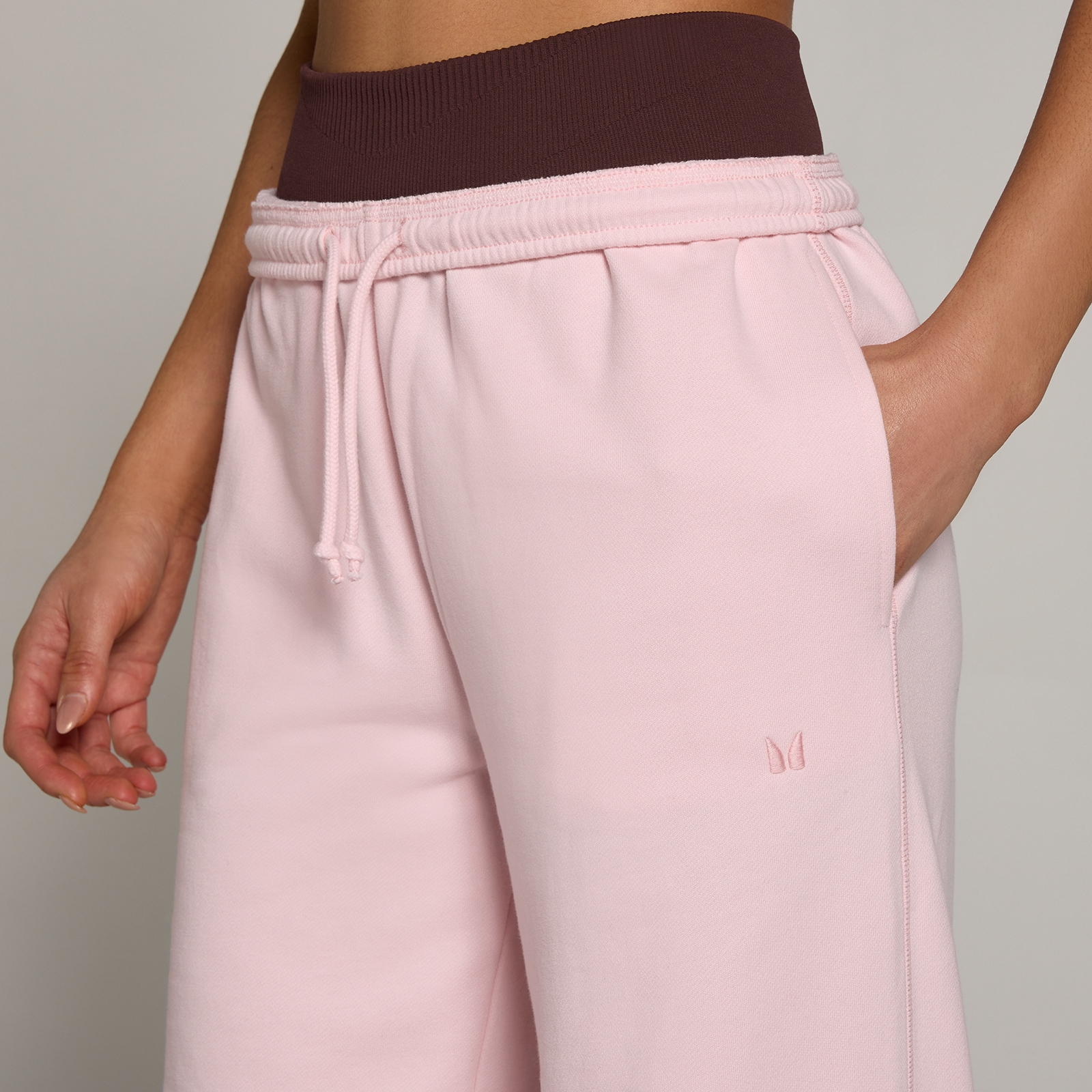Thumbnail - MP Damen Move Club Graphic Lightweight Loopback Straight Leg Joggers - Blush - XS