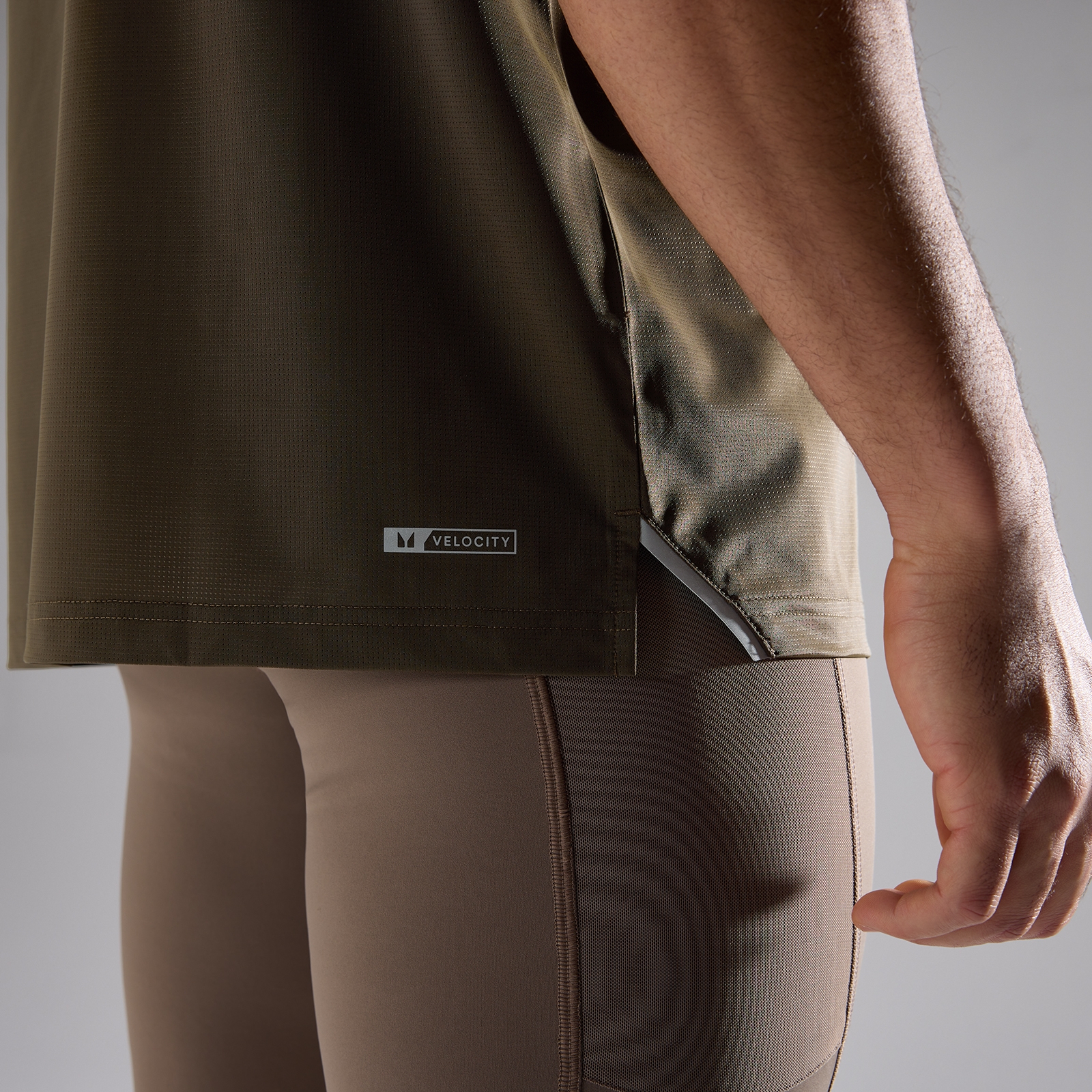 Thumbnail - MP Herren Velocity Ultra Mesh T-Shirt - Erdbraun - L