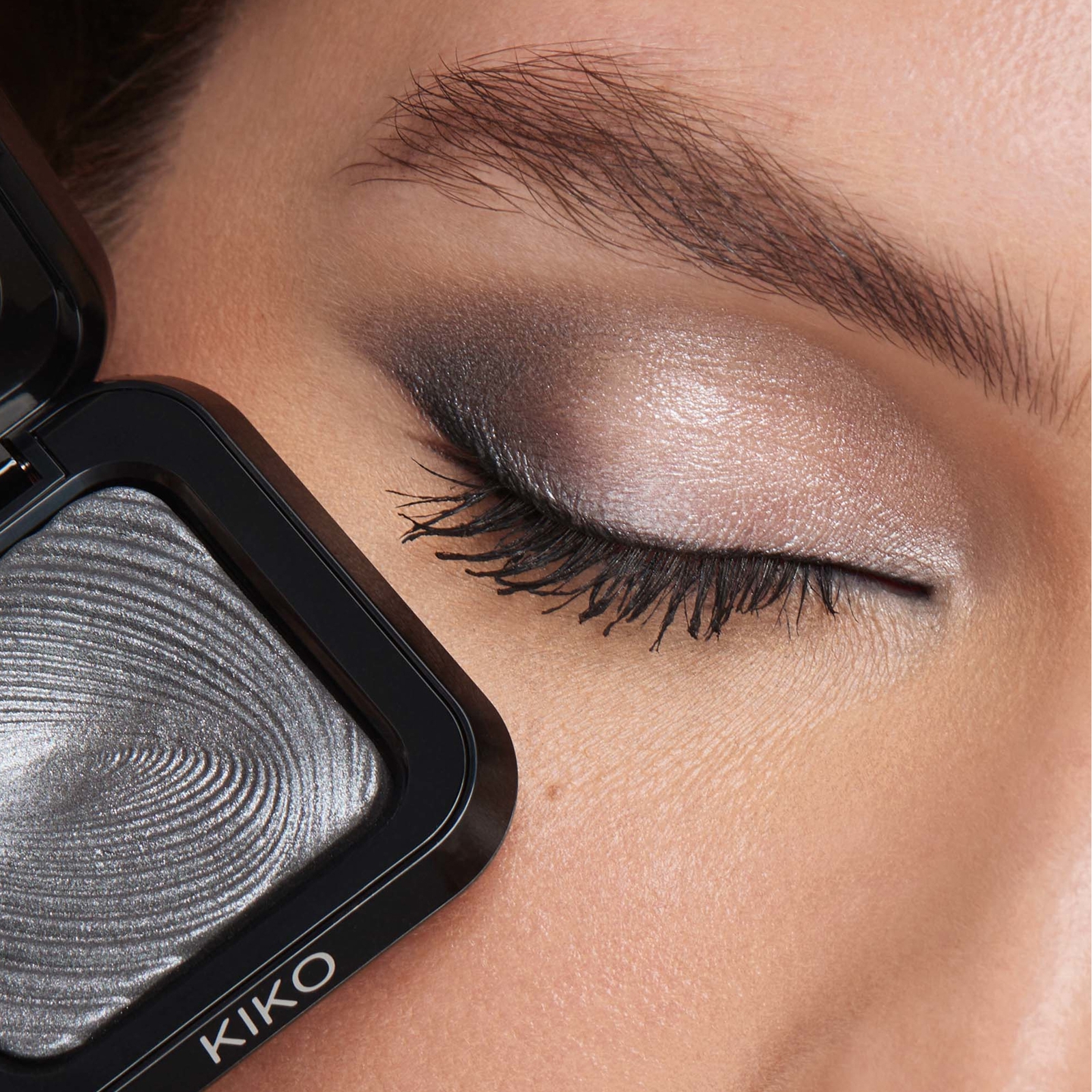 Thumbnail - KIKO Milano Jingle Trio Eyes Gift Set