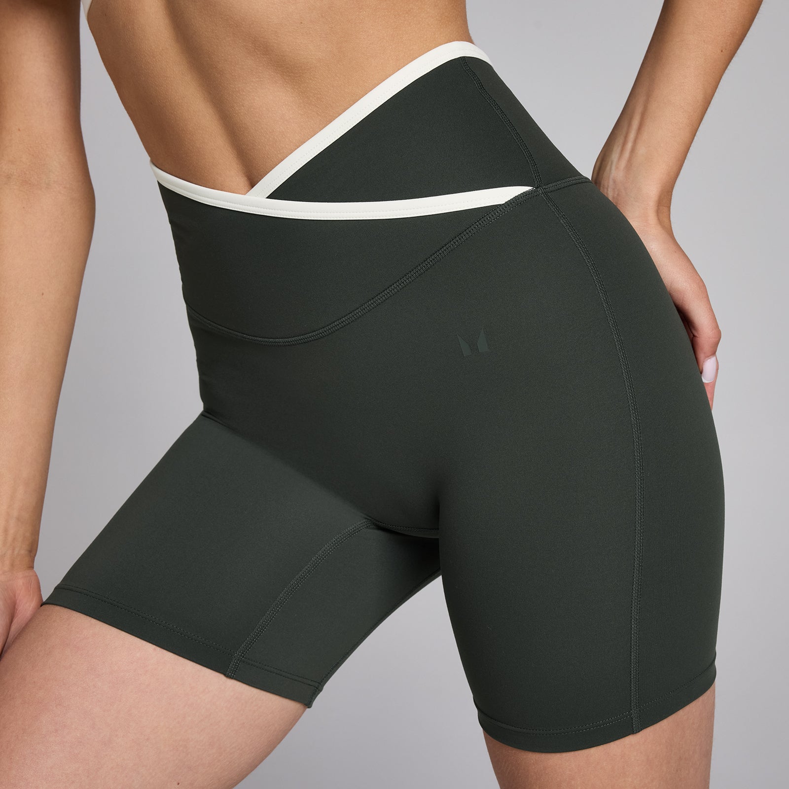 MP Damen Tempo Contrast Shorts - Gewaschen Schwarz - L — Bild 5