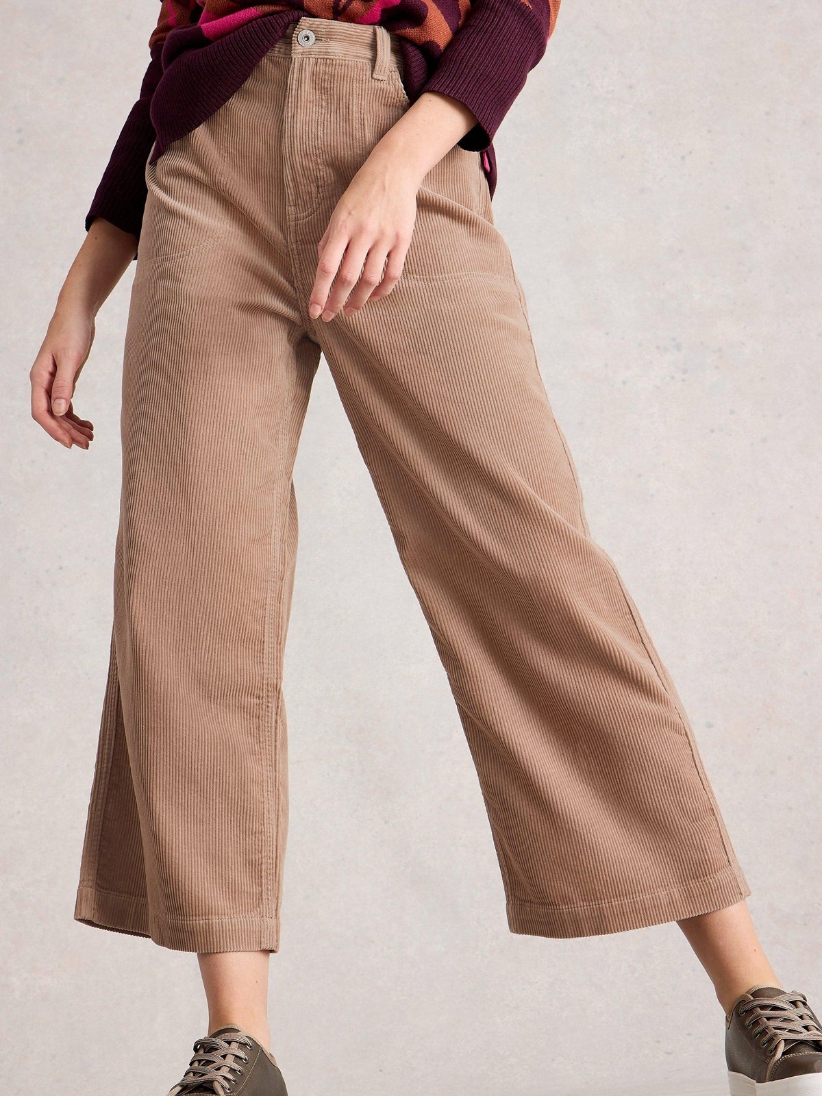 7/8-Kordhose Tia mit weitem Bein - 52/R
