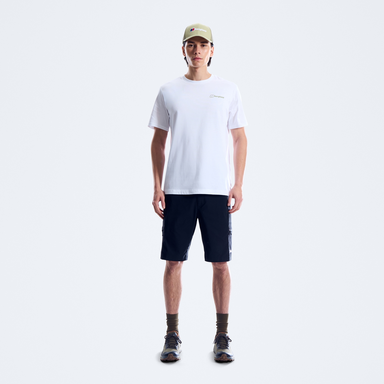 Men’s Geo-Mountaintry Essential Tee – White