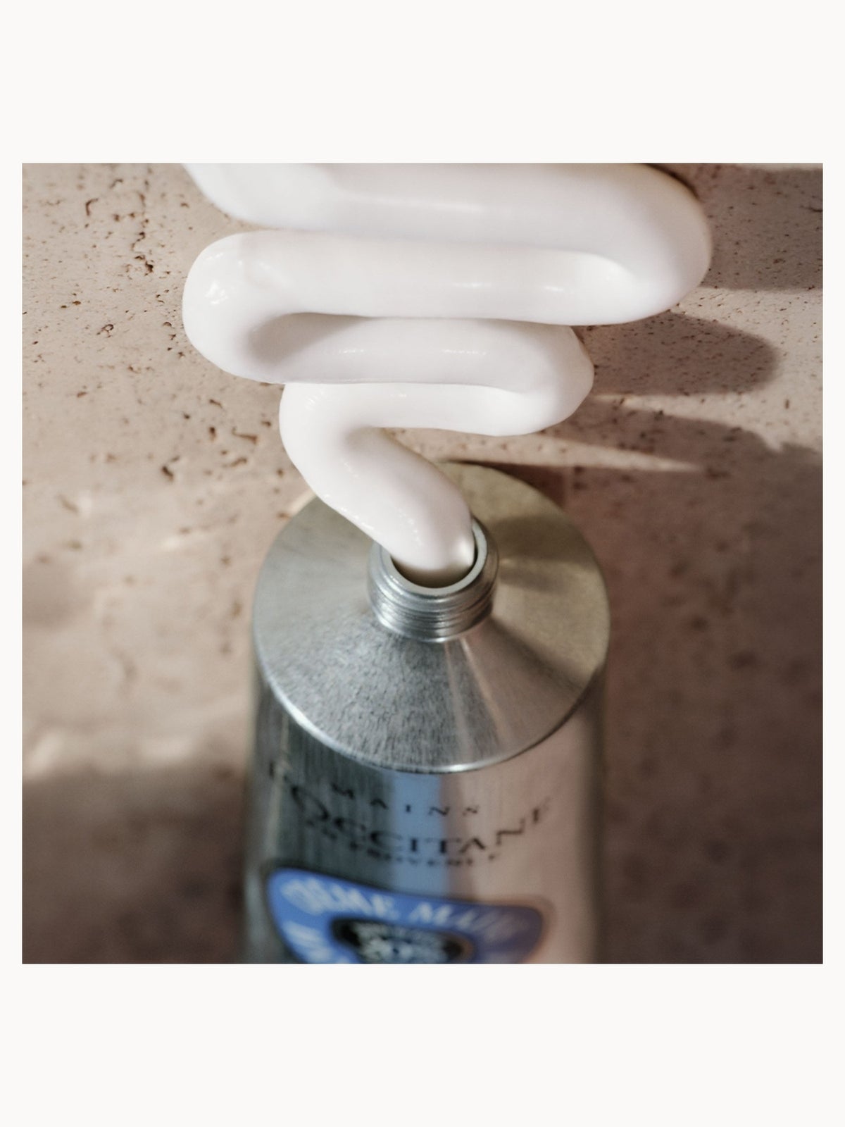 L'Occitane Shea (Karité) Hand Cream 150ml 3