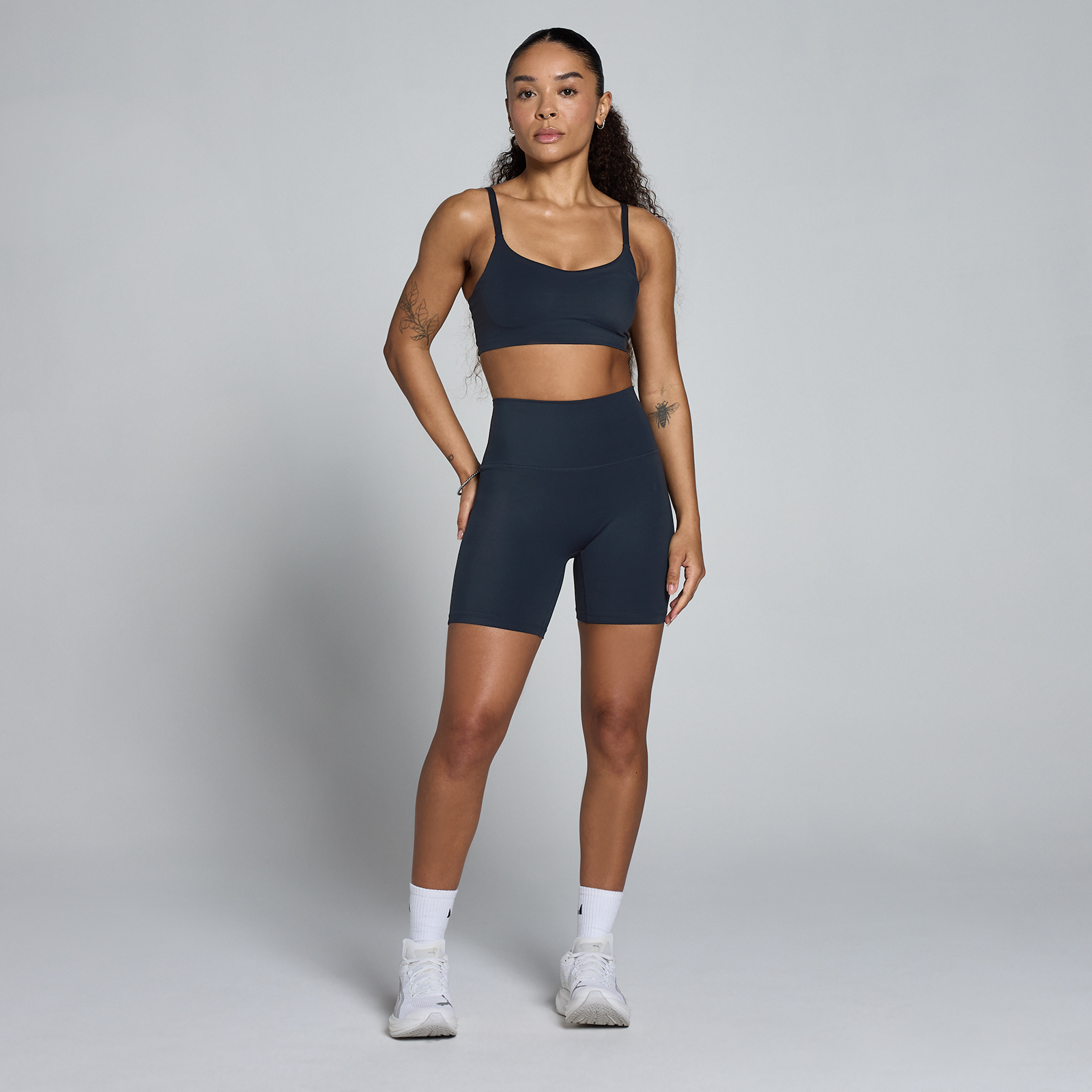 Thumbnail - MP Damen Tempo Hoch Geschnittene Shorts - Dunkelmarineblau - M