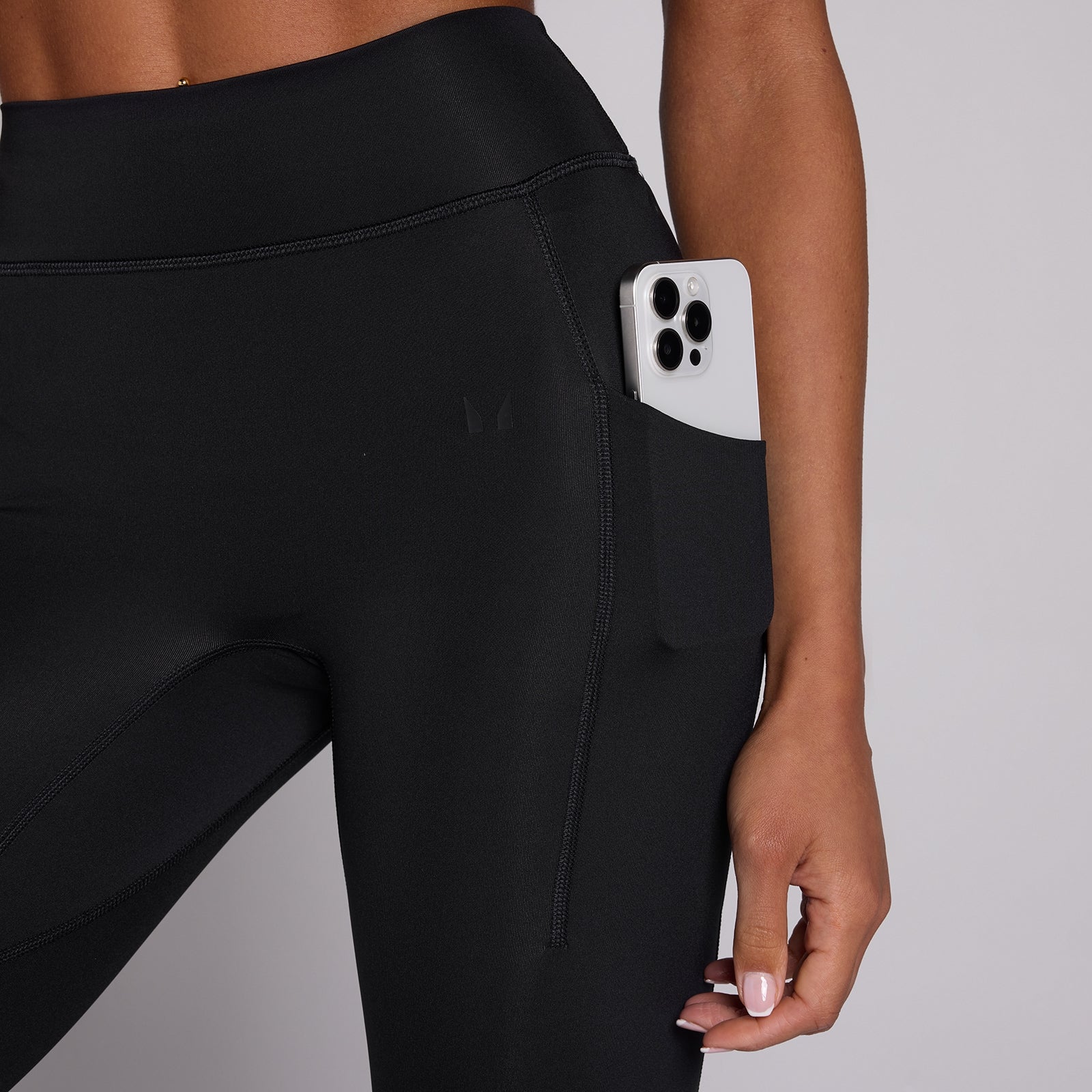 MP Damen Trainings-Leggings mit Taschen – Schwarz - XS — Bild 5
