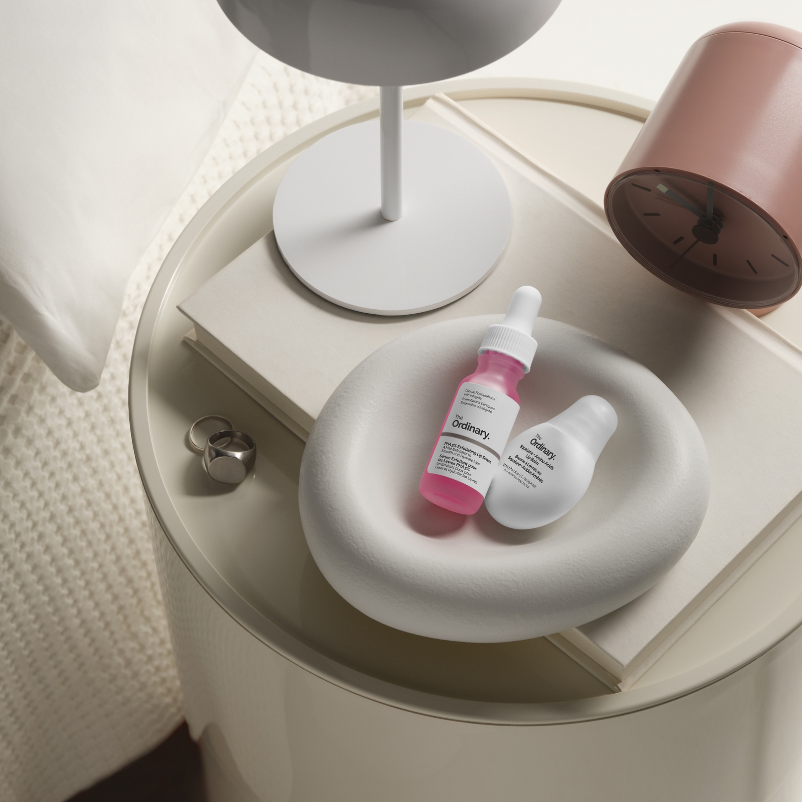 Thumbnail - The Ordinary Smooth & Hydrate Lip Duo