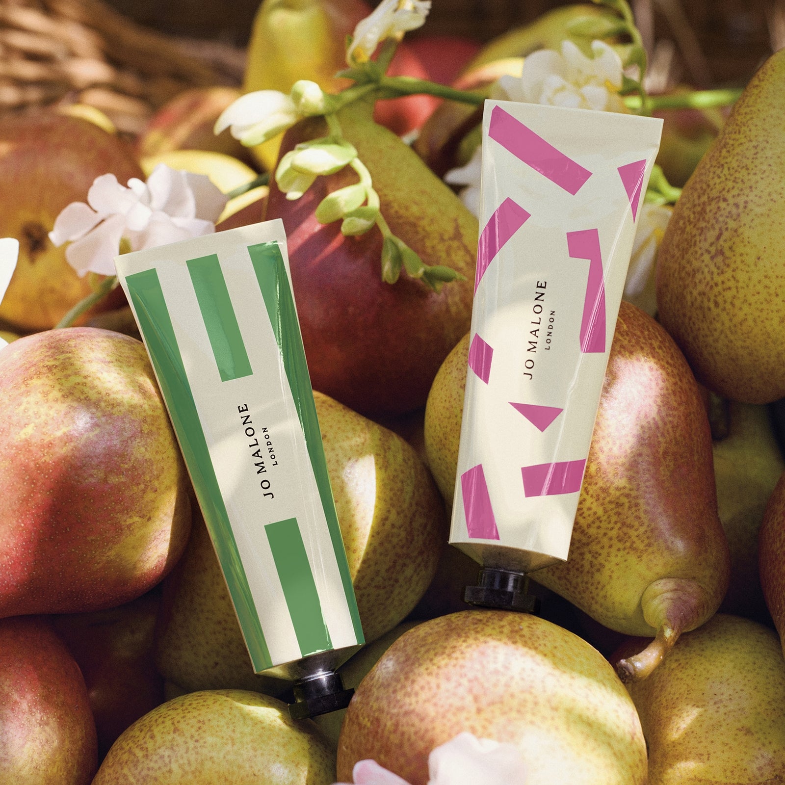 Jo Malone London Special Edition English Pear & Freesia Hand Cream 30ml 3