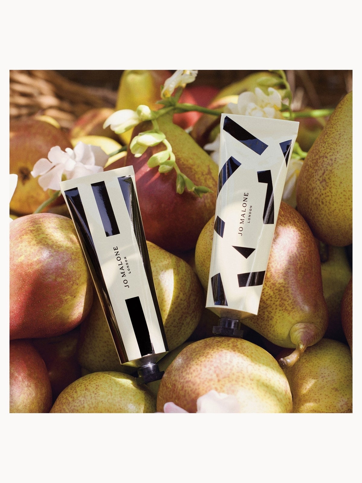 Jo Malone London English Pear & Sweet Pea Hand Cream 30ml 2