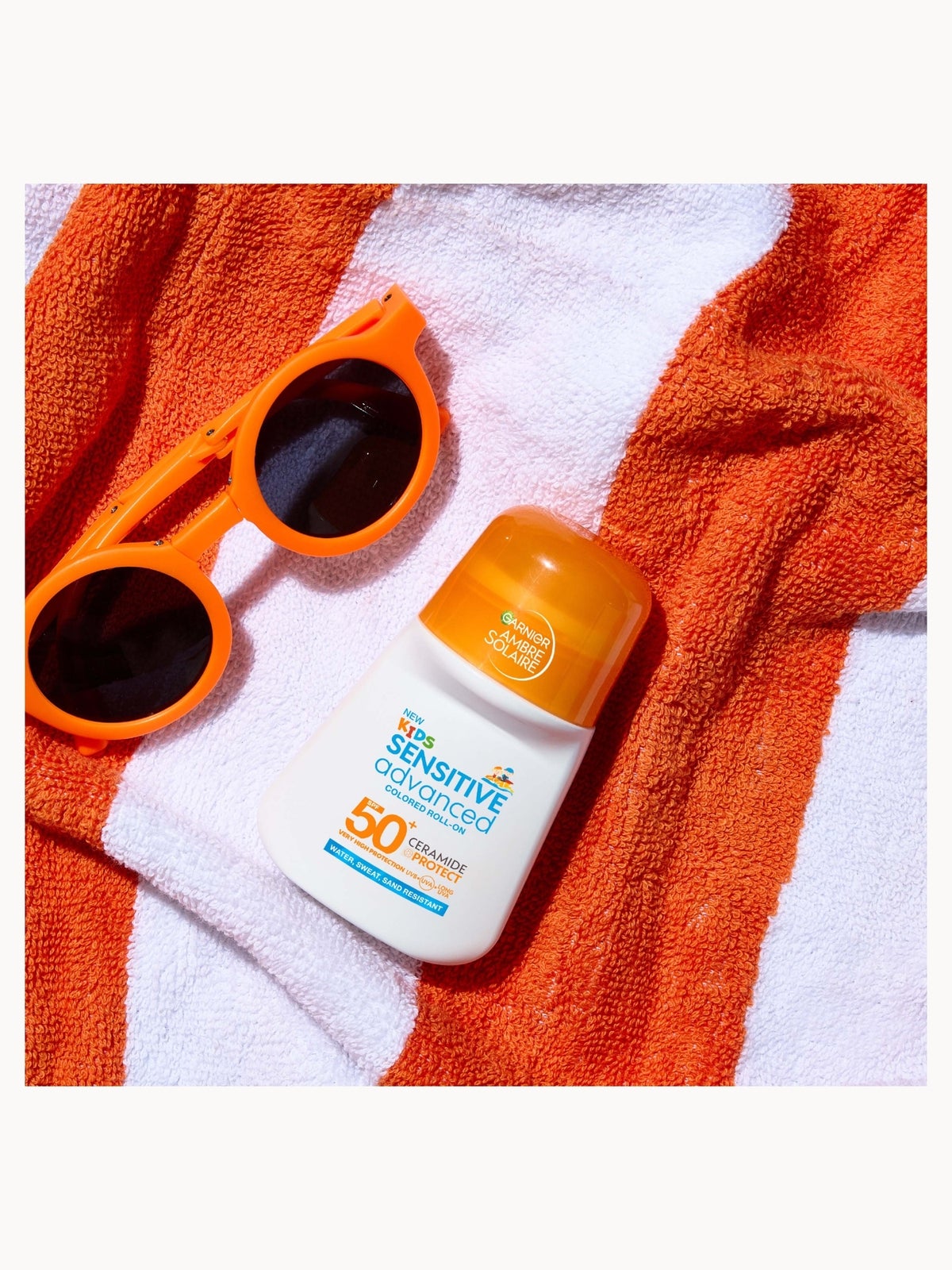 Garnier Ambre Solaire Sensitive Advanced kids colored roll-on SPF 50+ 2