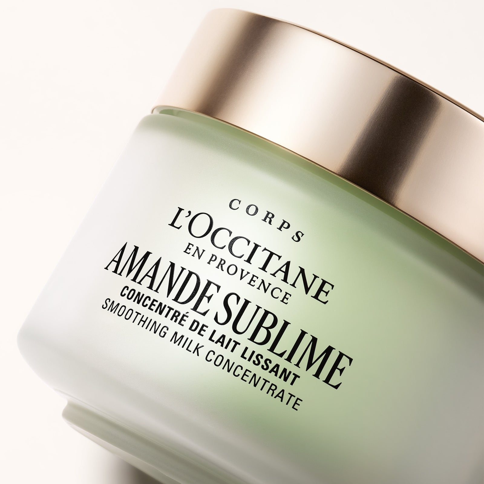 L'Occitane Almond (Amande) Soothing Milk Concentrate 200ml 2