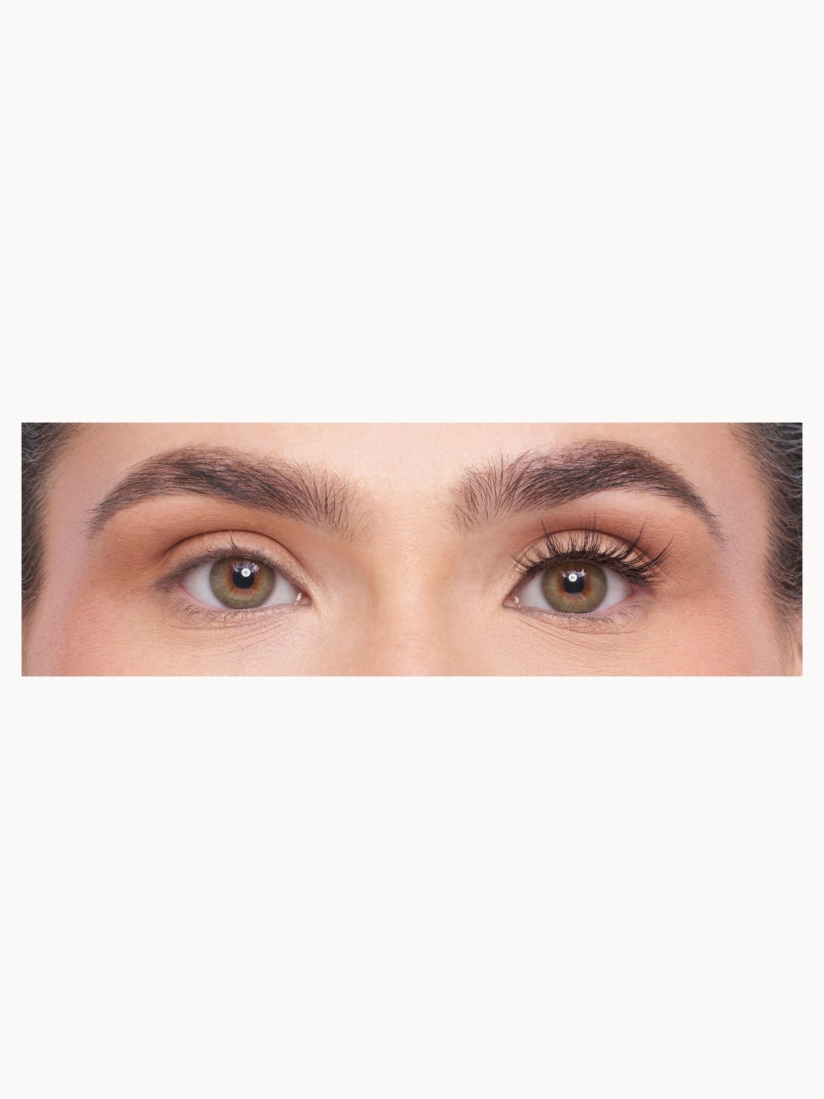 Eylure Full & Wispy No.187 3