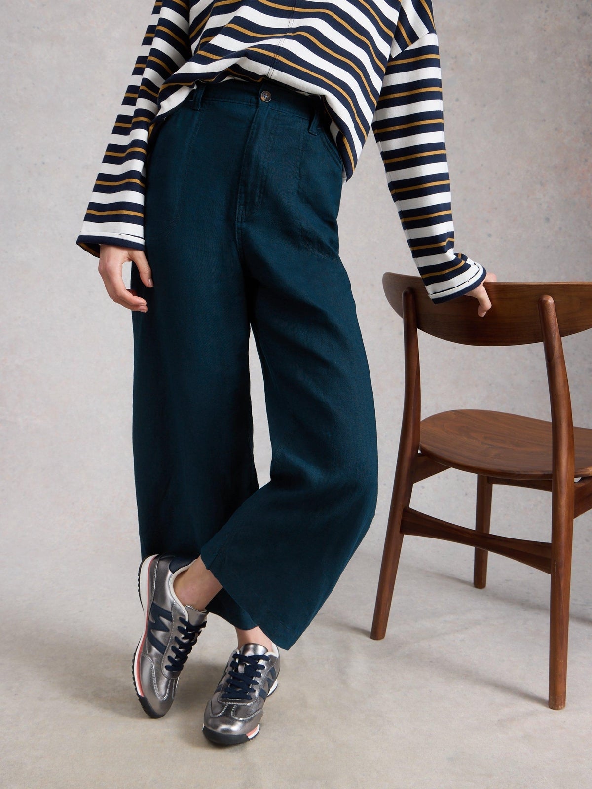 7/8-Leinenhose Tia mit weitem Bein - 52/R