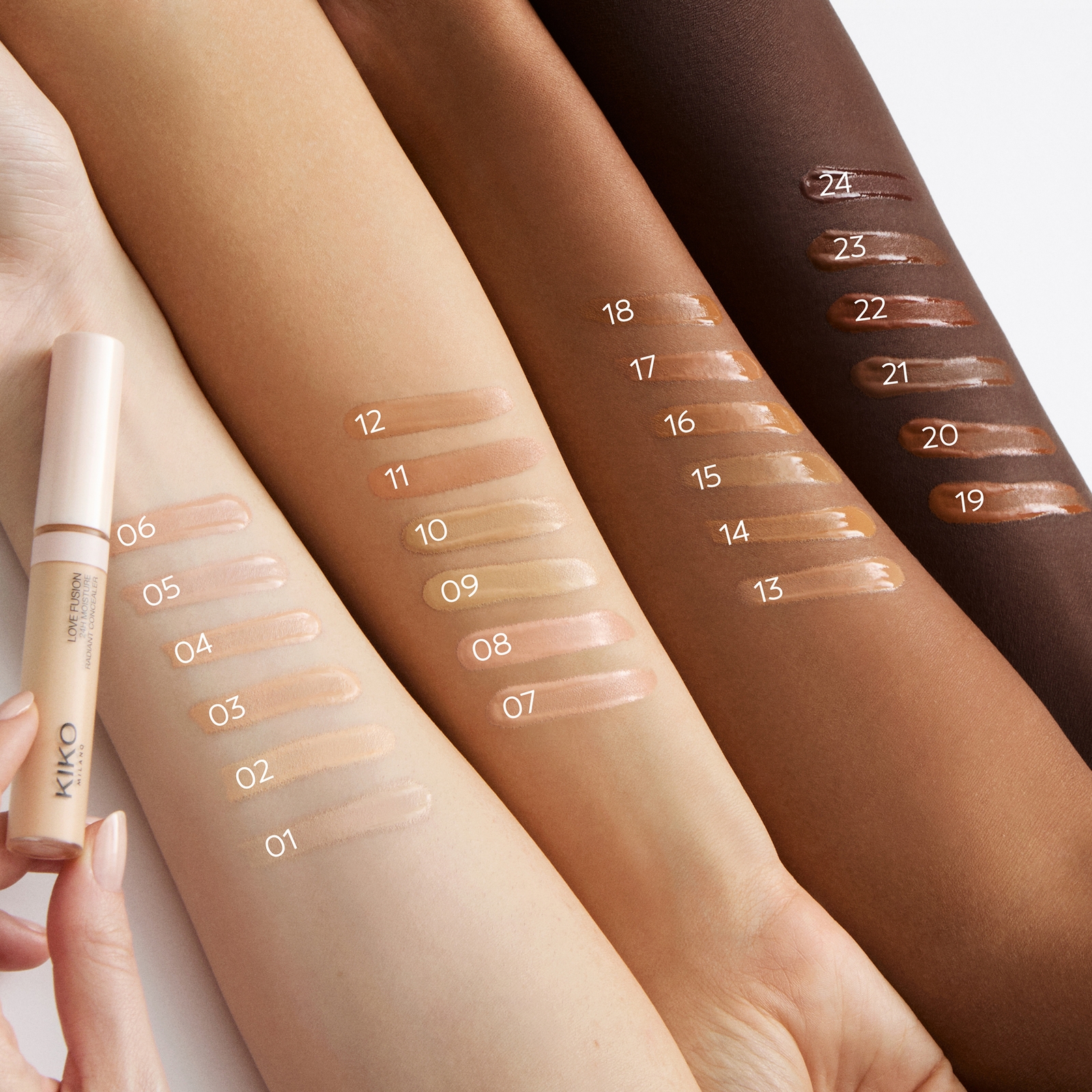 Thumbnail - KIKO Milano Love Fusion Radiant Concealer 8ml (Various Shades) - 23 Dark Chestnut