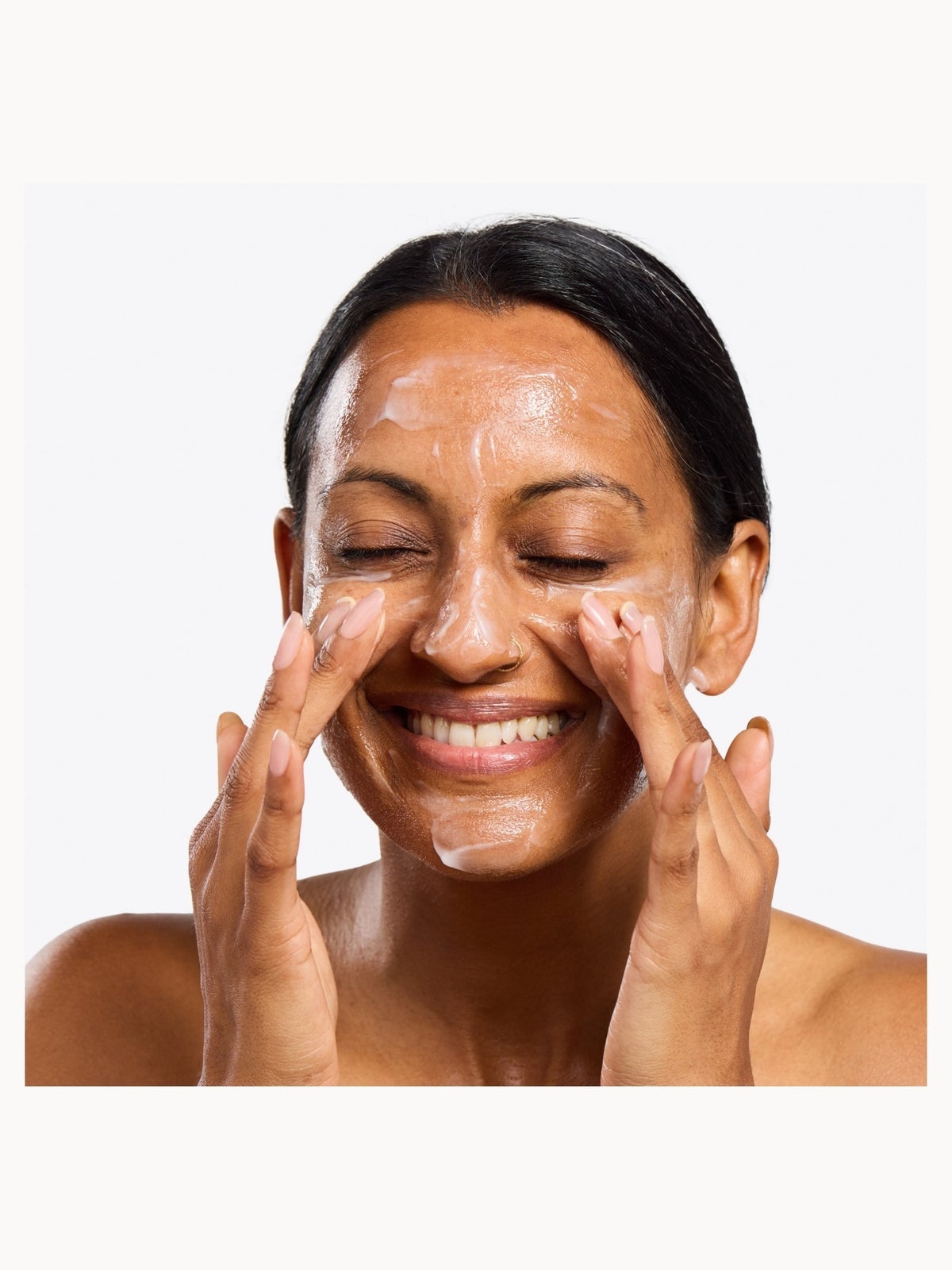 AMELIORATE Daily Nourishing Skincare Bundle (Worth £62) 3
