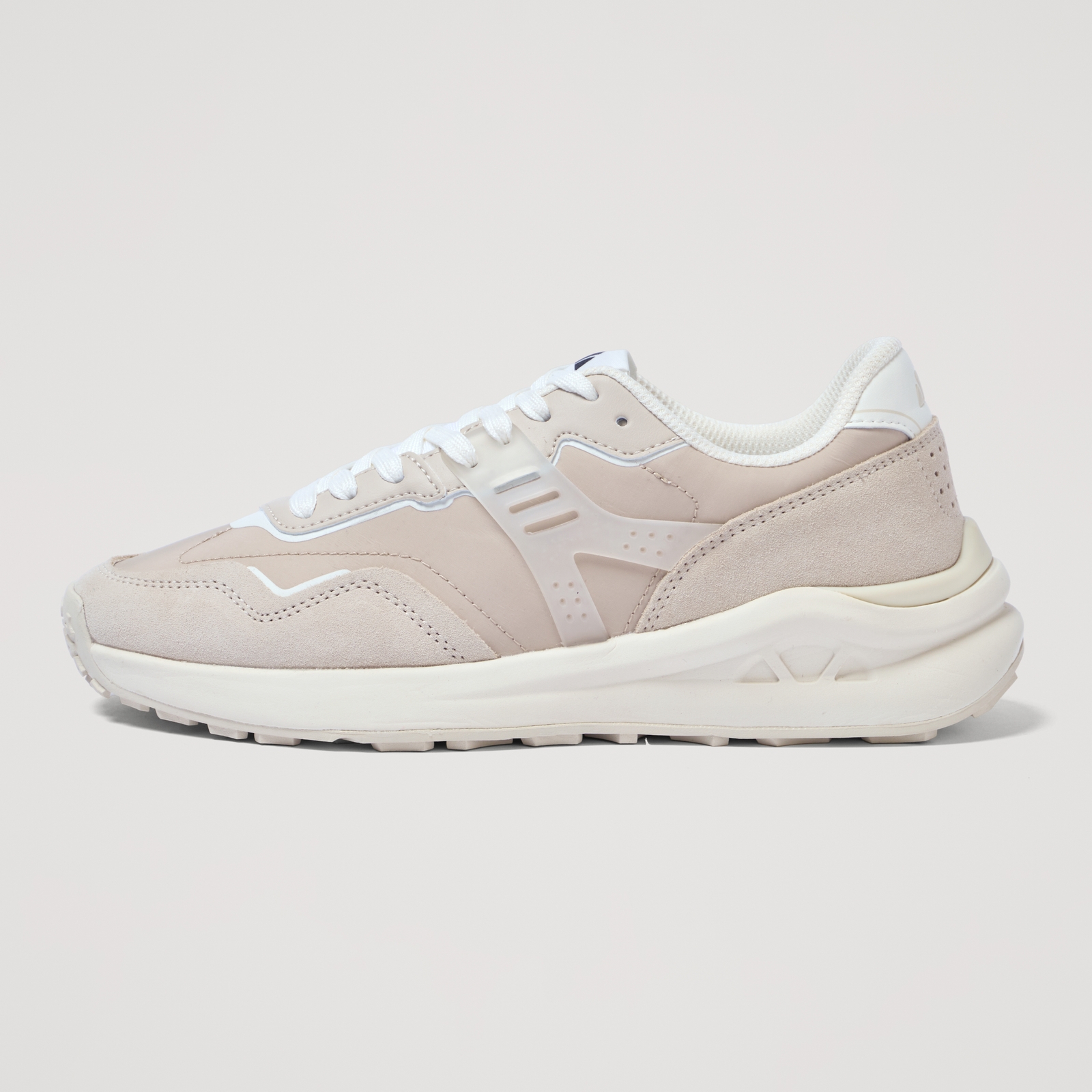 Image of Women's Jamar Trainer Beige