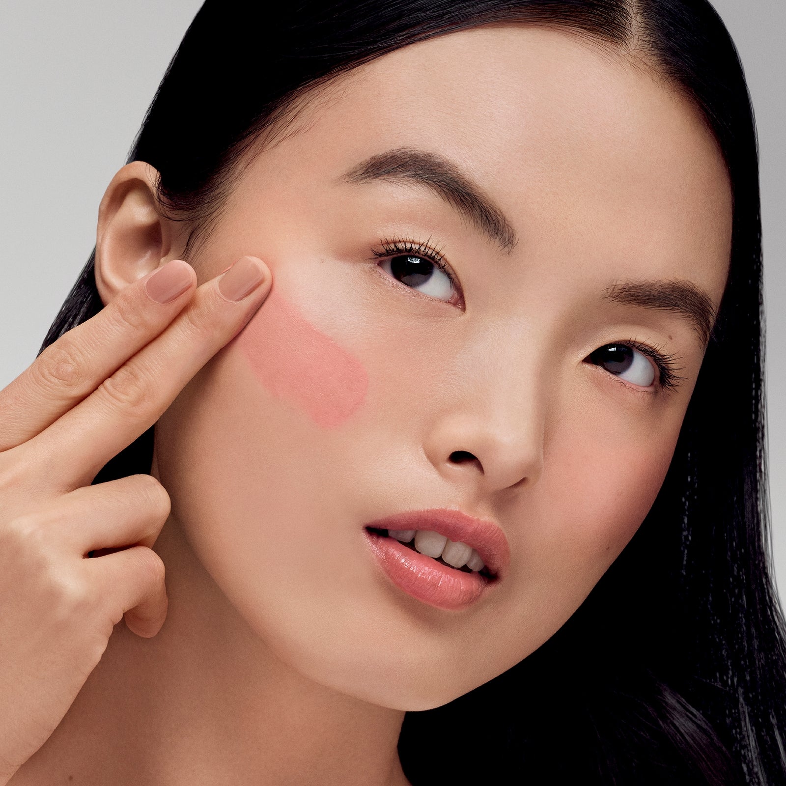 Estée Lauder Futurist Blushmaker Dewy Cheek Liquid Blush (Various Shades) - Stolen Glance 3