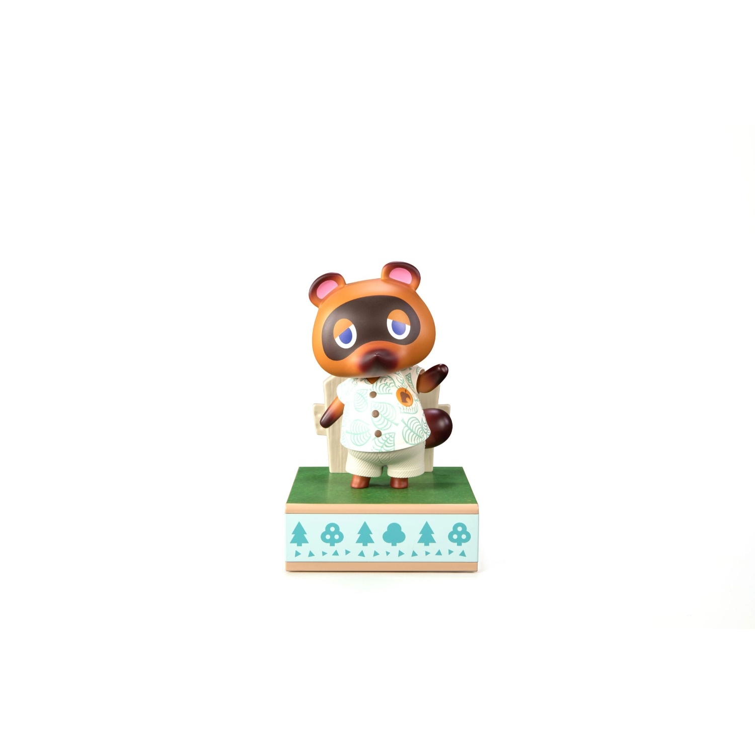 First 4 Figures Animal Crossing: New Horizons Tom Nook PVC Statue (22cm)