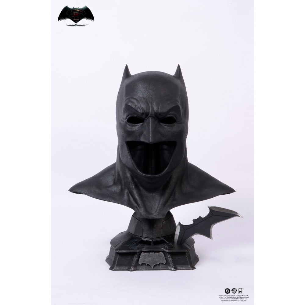 Justice League: Batman v Superman: Dawn of Justice Replica 1/1 Batman Cowl 51 cm