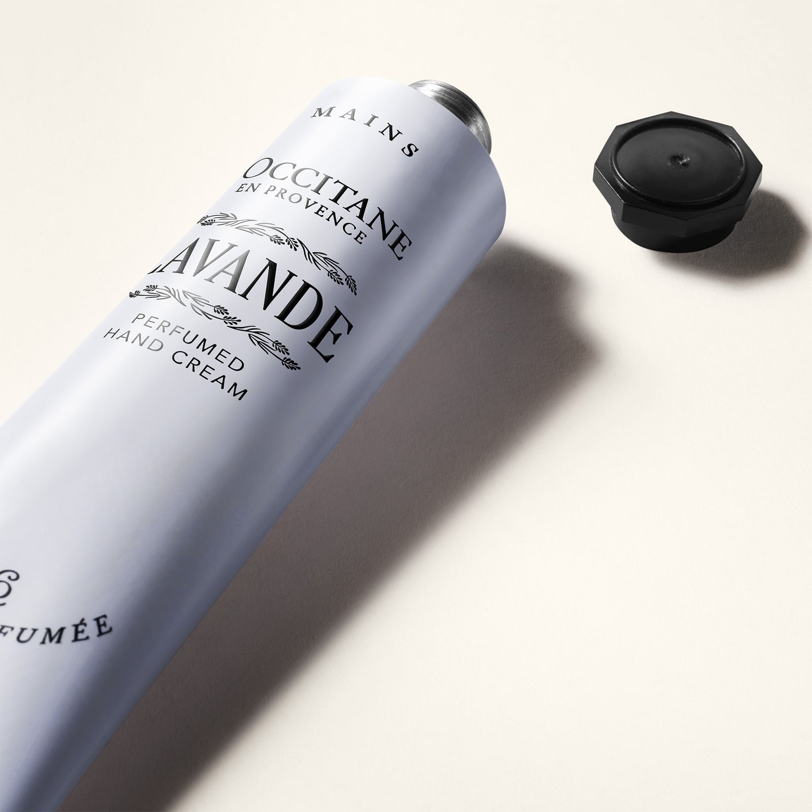L'Occitane Lavande (Lavender) Hand Cream 75ml 2