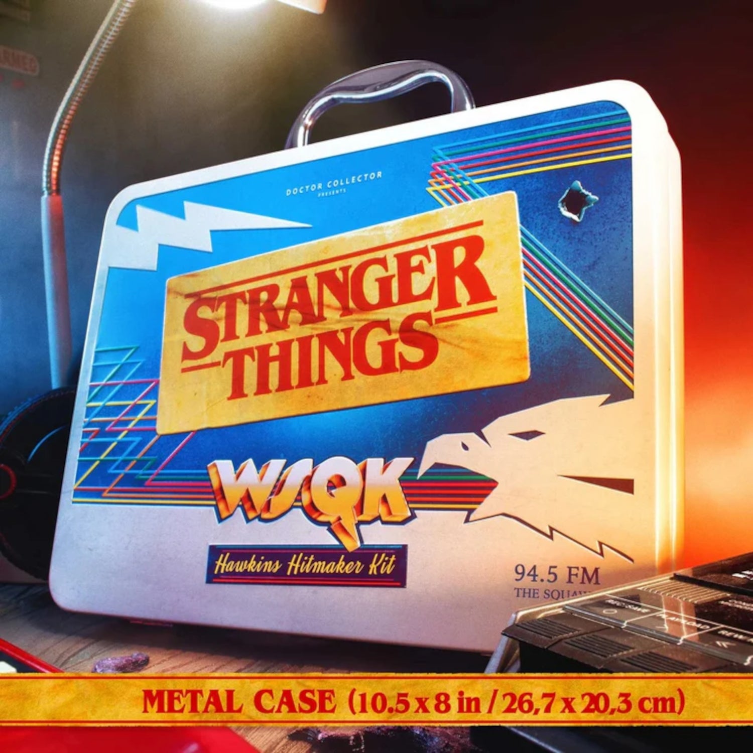 Doctor Collector Stranger Things: WSQK Hawkins Hitmaker Kit (Includes 7  Vinyl)