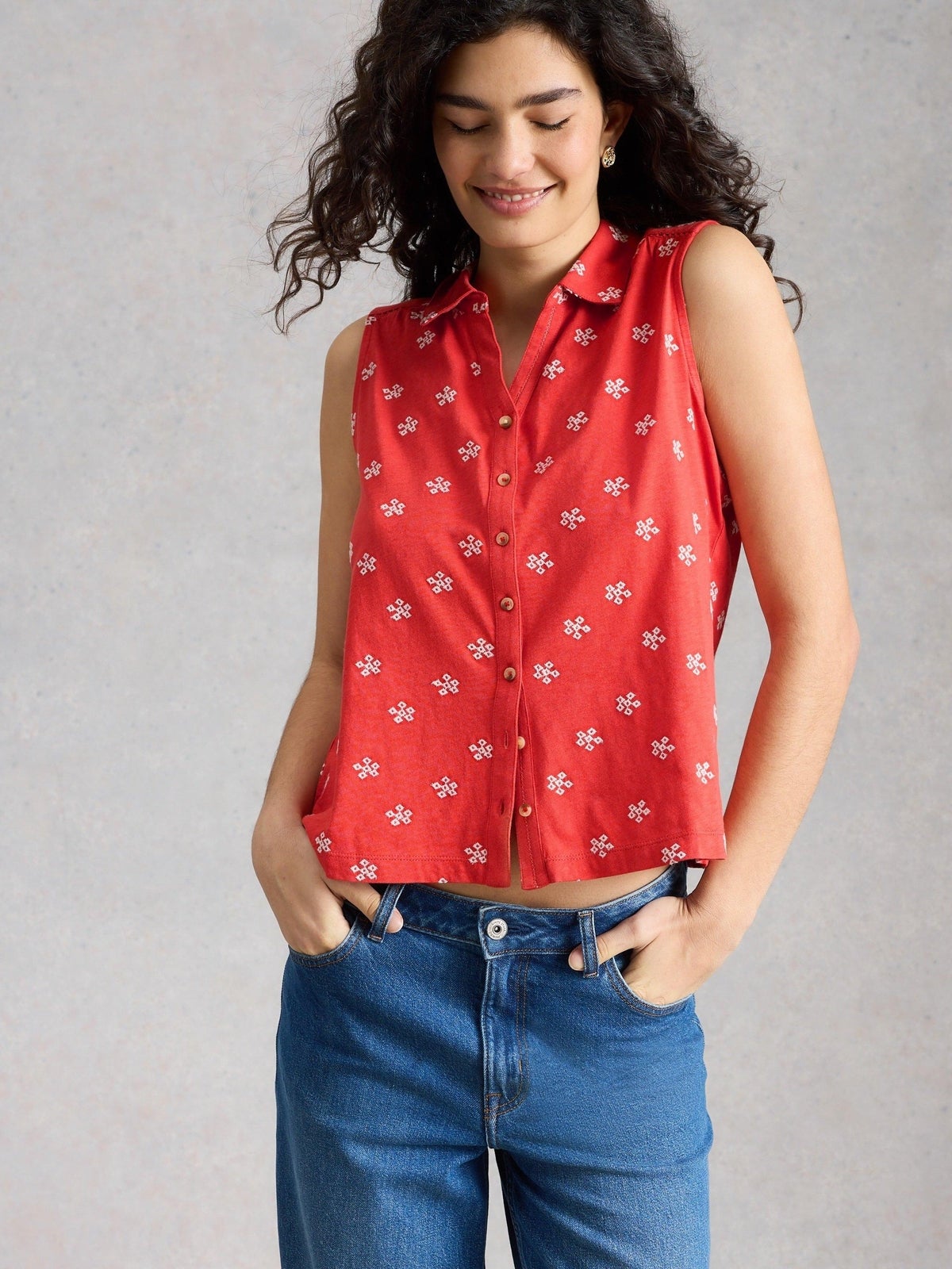 Bestickte ärmellose Bluse Amy - 52