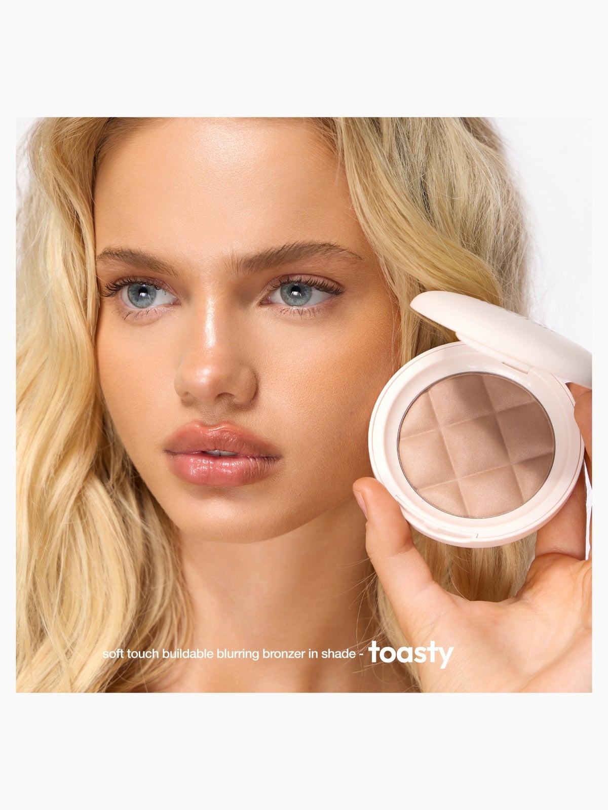 ICONIC London Soft Touch Bronzer (Various Shades) - Toasty 2