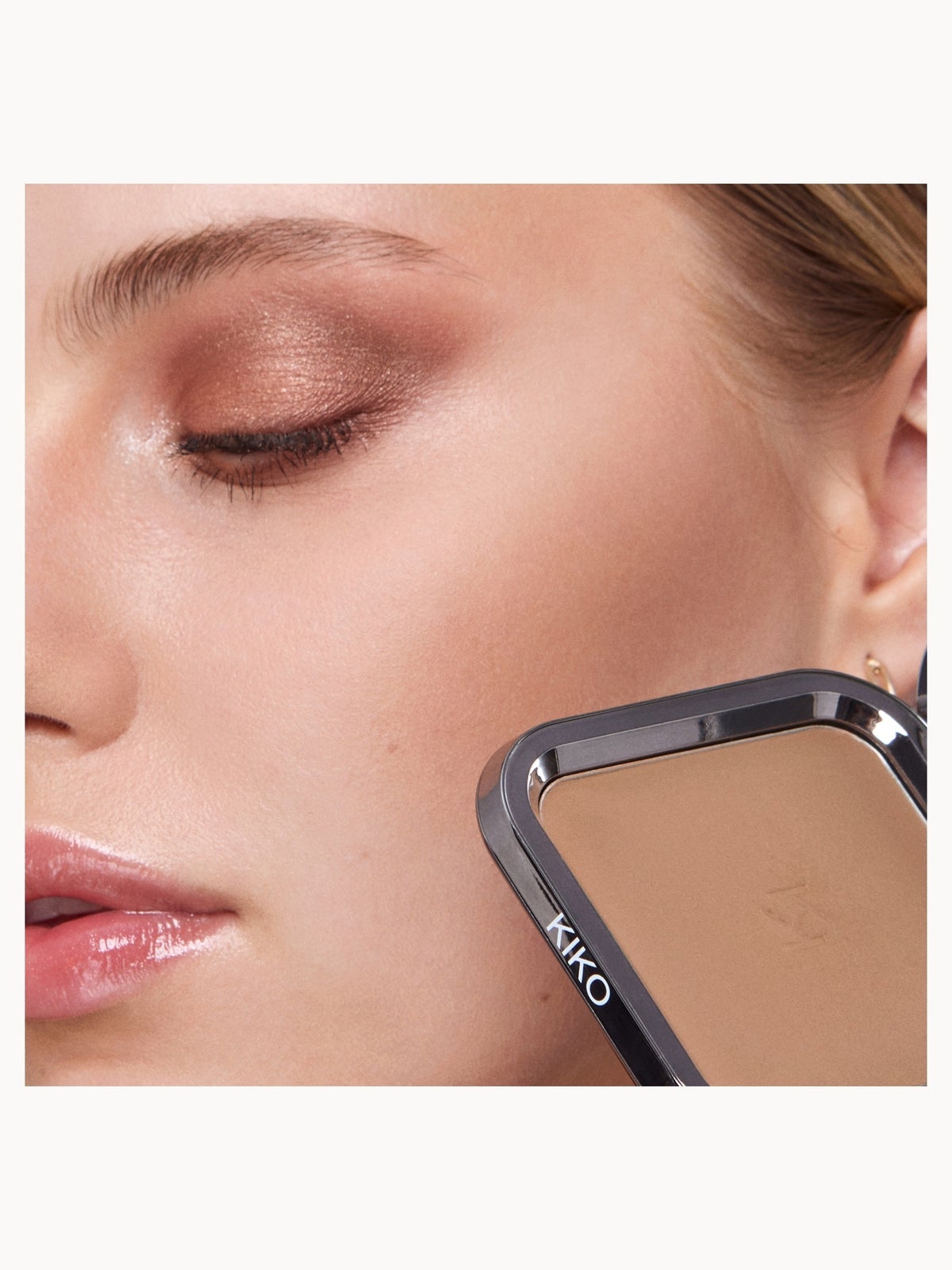 KIKO Milano Flawless Fusion Bronzer Powder 12g (Various Shades) - 09 Amber Aura 4