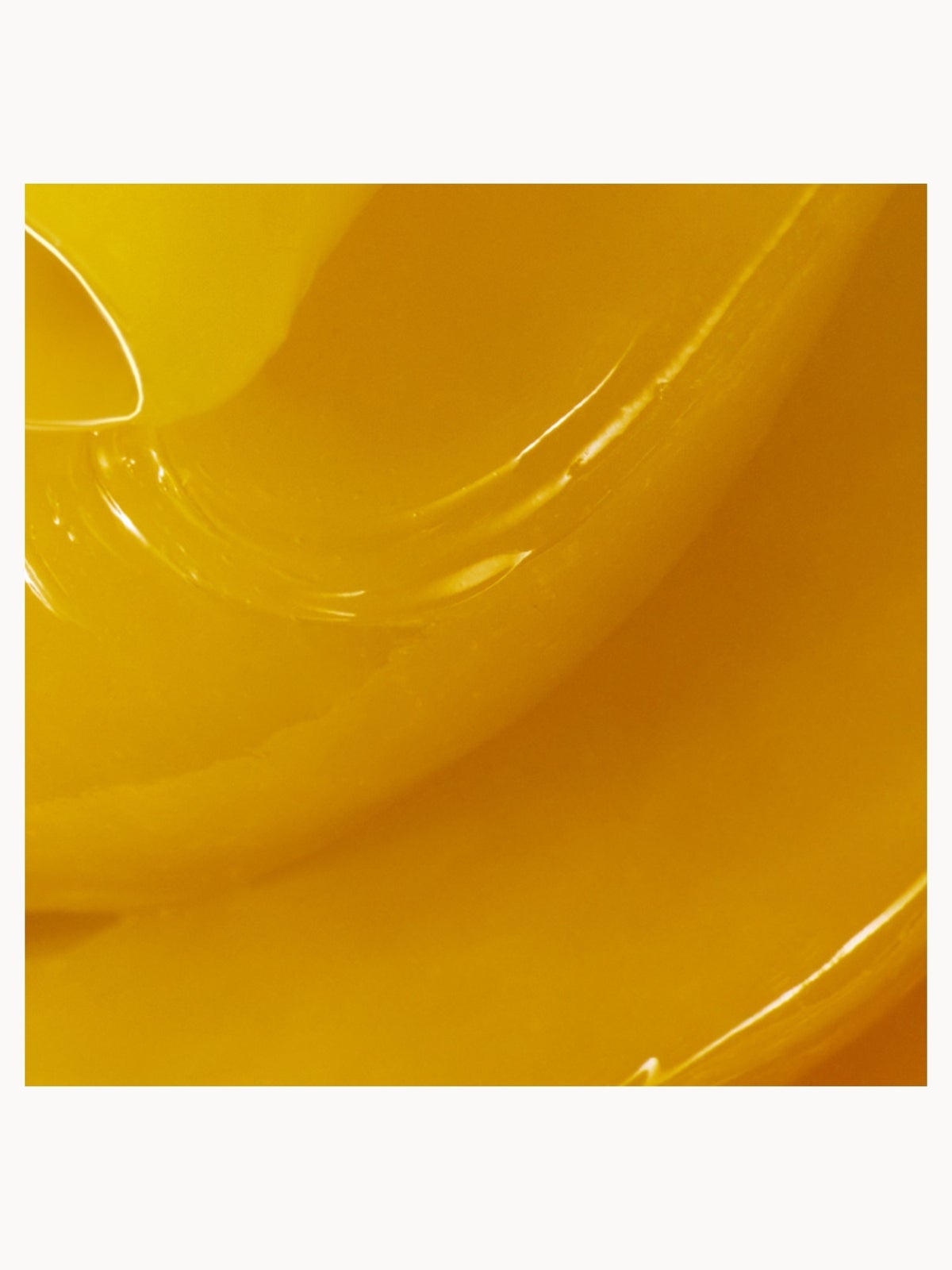 Liz Earle Cleanse & Glow Brightening Cleansing Balm 3